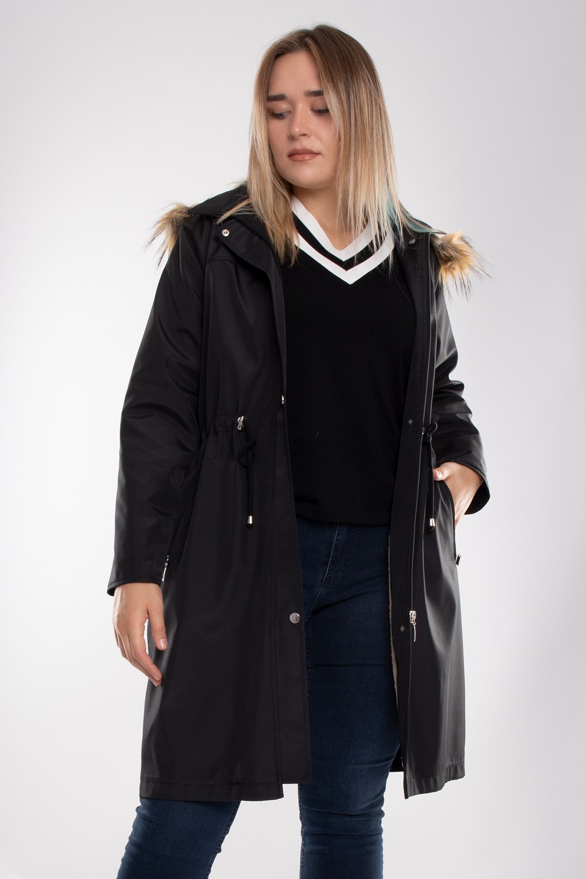 1010 Büyük Beden Kapşonlu Fermuarlı Beli Bağcıklı Uzun Kap