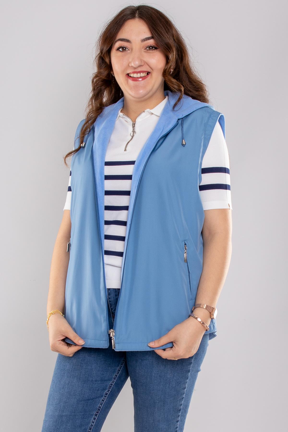 1024 Büyük Beden İçi Polar Kapşonlu Kadın Yelek