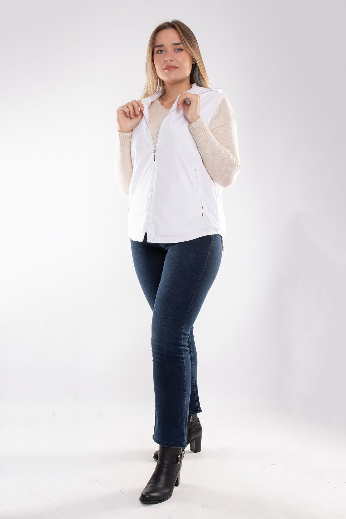 1024 Büyük Beden İçi Polar Kapşonlu Kadın Yelek