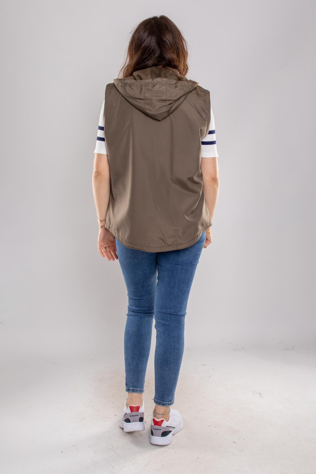 1024 Büyük Beden İçi Polar Kapşonlu Kadın Yelek