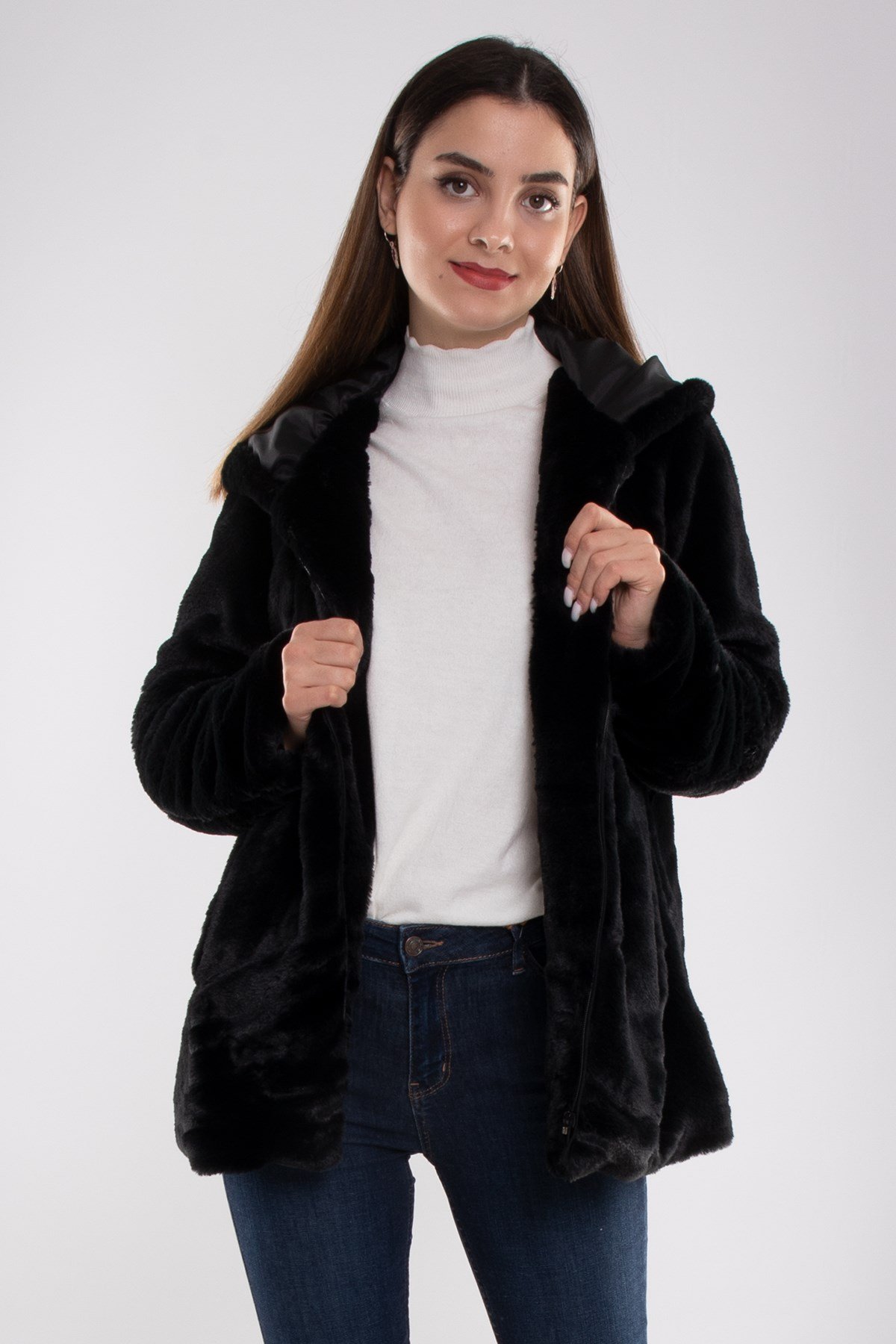 1030-1 Kapüşonlu Peluş Kürklü Ceket
