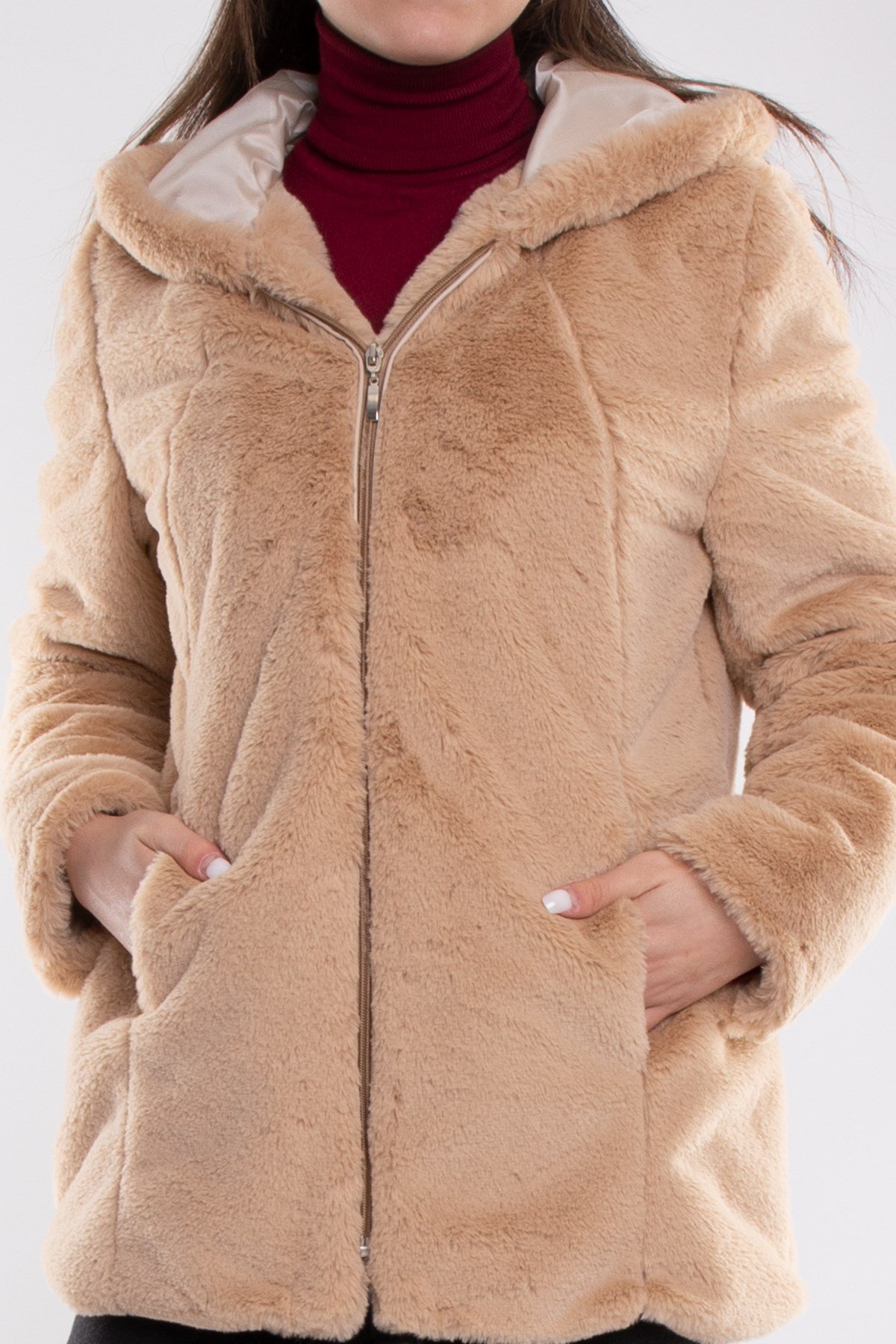 1030-1 Kapüşonlu Peluş Kürklü Ceket
