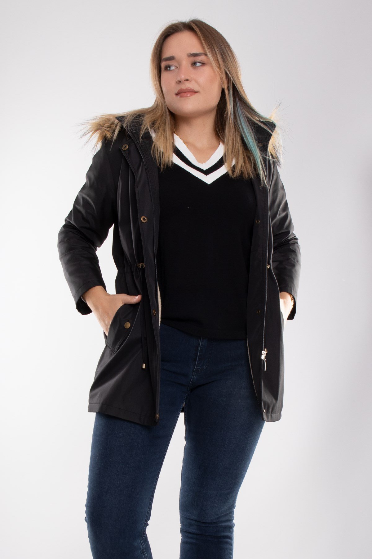 1033 Büyük Beden İçi Kürklü Cep Çıtçıtlı Beli Bağcıklı Kap