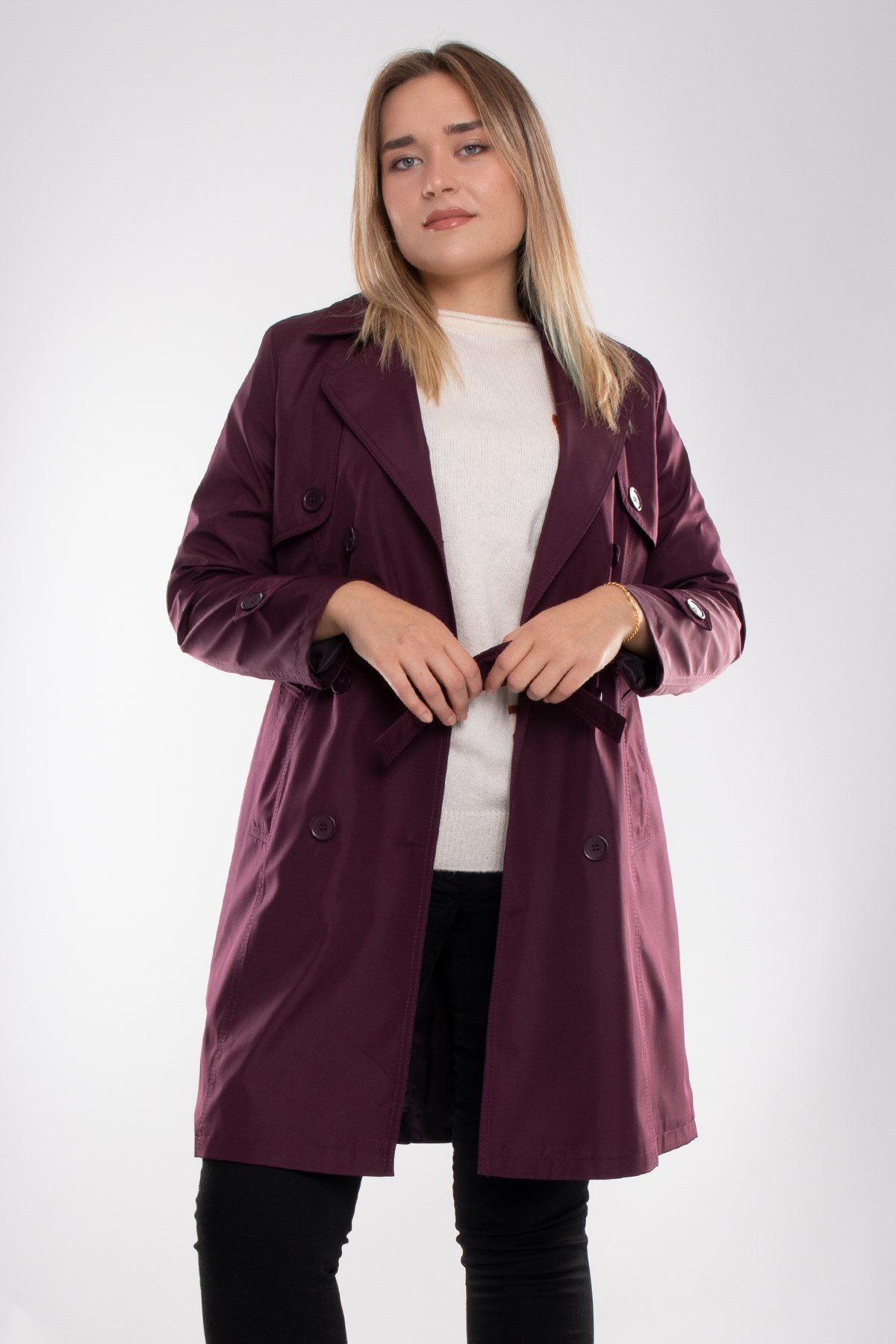 1035 Kolucu Apoletli Kuşaklı Uzun Trençkot