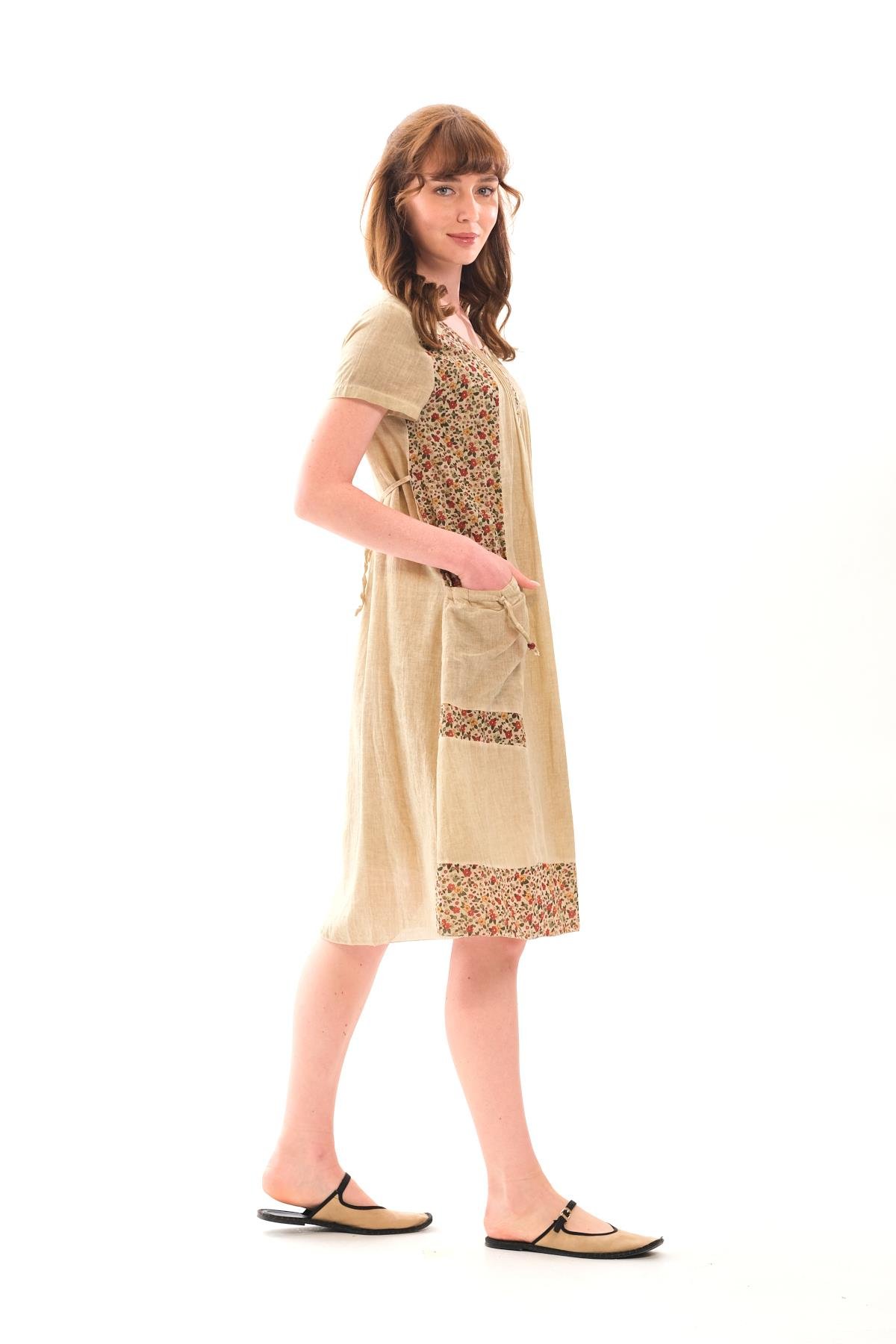 1047 Kısa Kol Cepli Yaka Büzgülü Pamuk Otantik Elbise