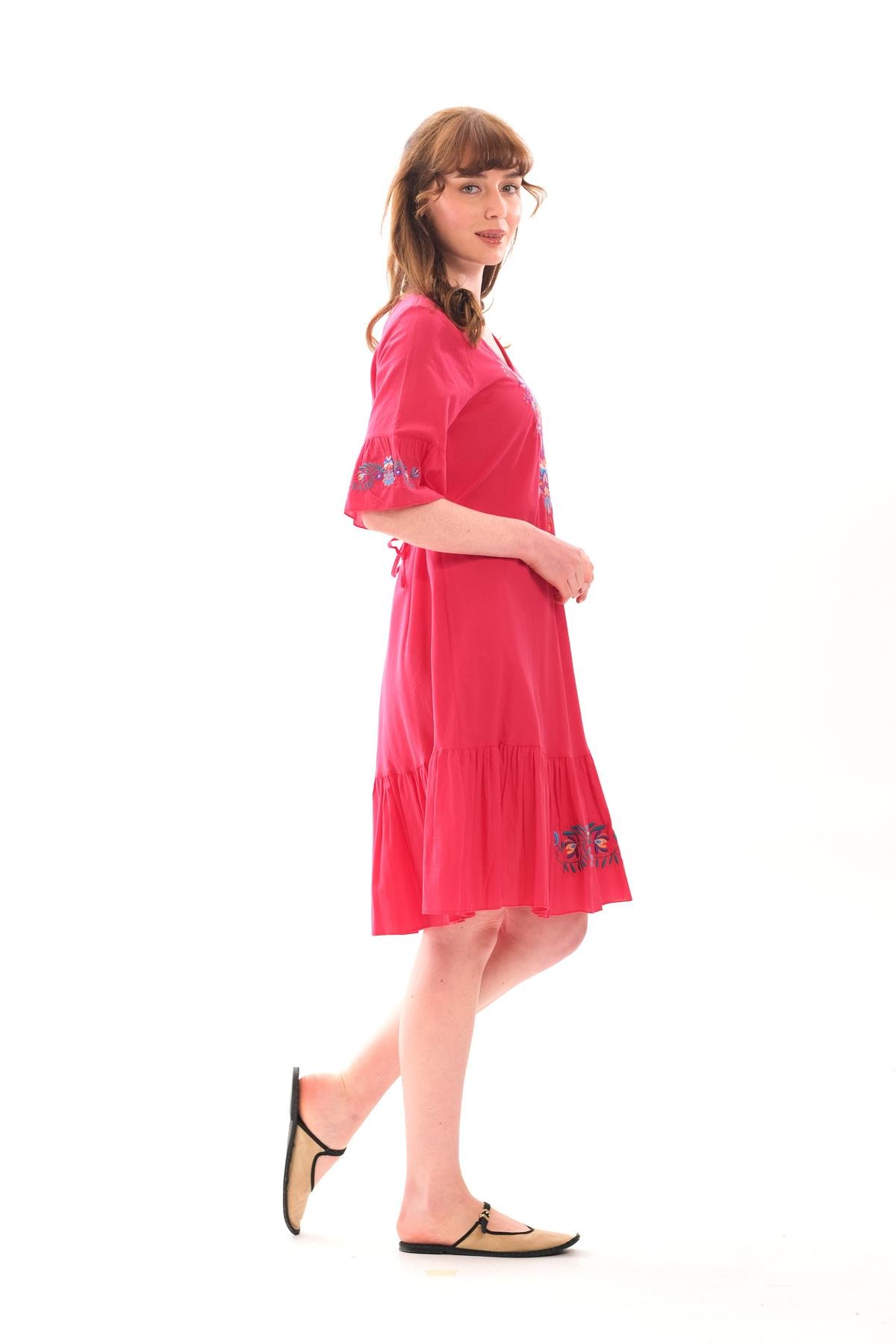 1068 Kol Eteği Valonlu Vyaka Nakışlı Otantik Elbise