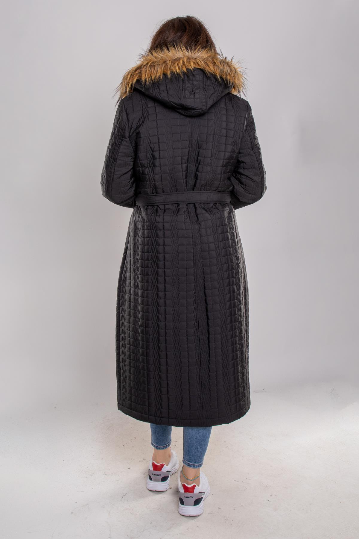 1078 Büyük Beden Kemerli Zigzag Desen Kapüşonlu Uzun Kadın Mont