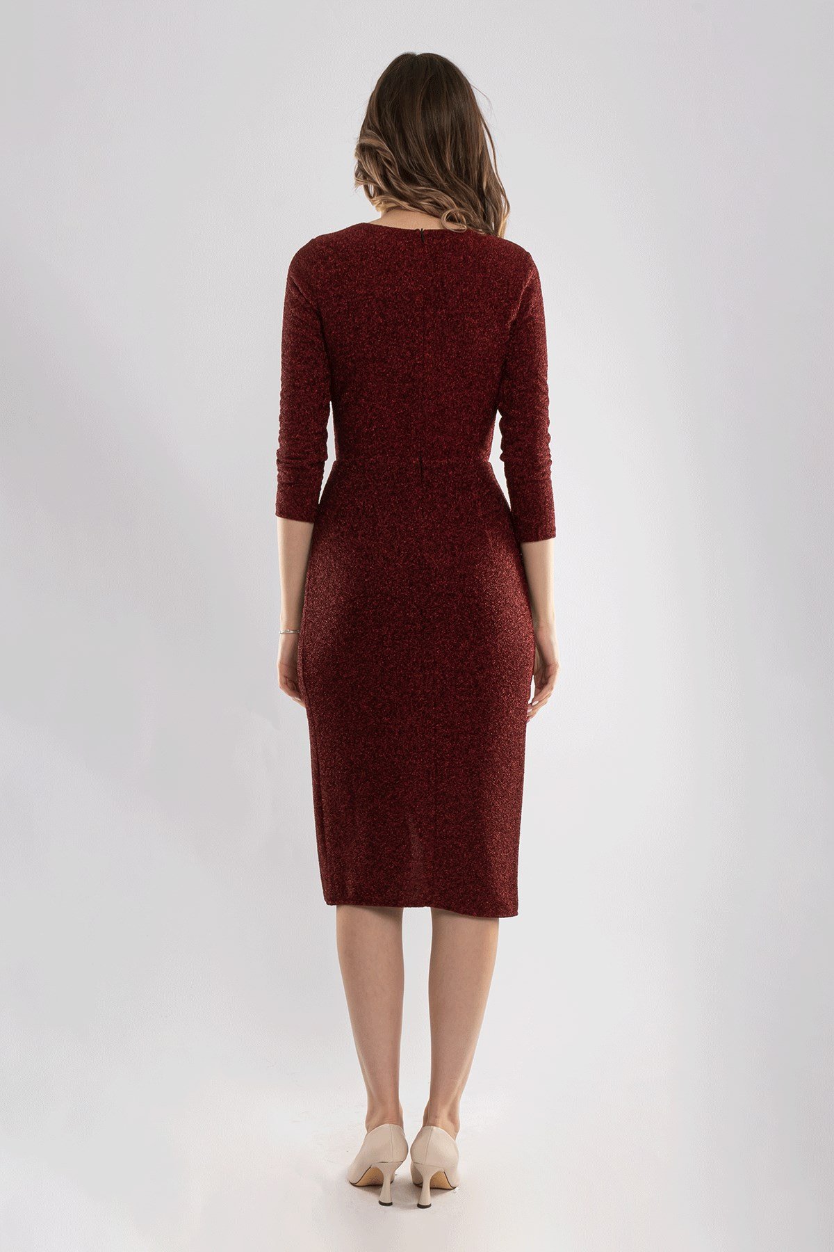 1217 Büyük Beden Uzun Kol Kruvaze Yaka Beli Drape Simli Kısa Elbise