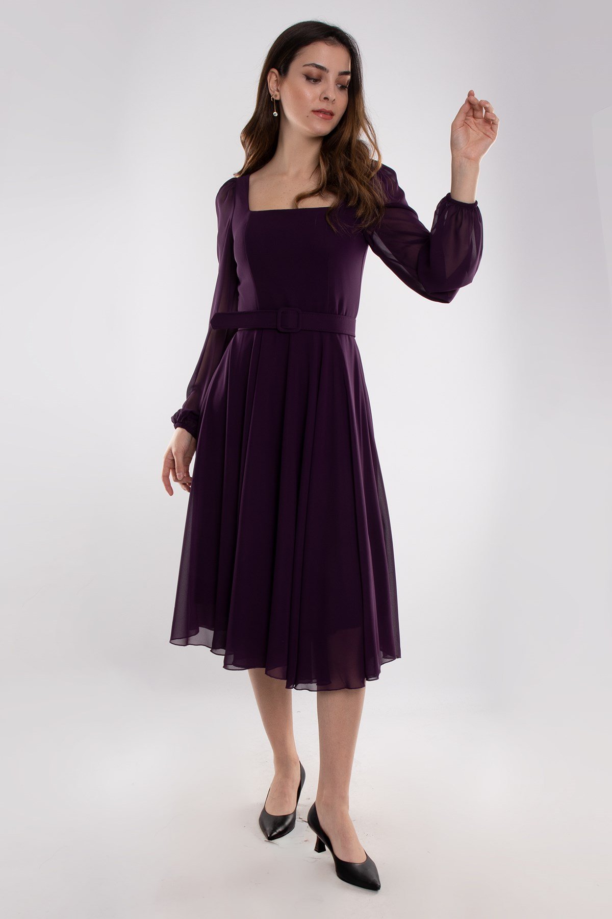 1302 Tül Kol Kare Yaka Kemerli Şifon Kloş Kısa Elbise