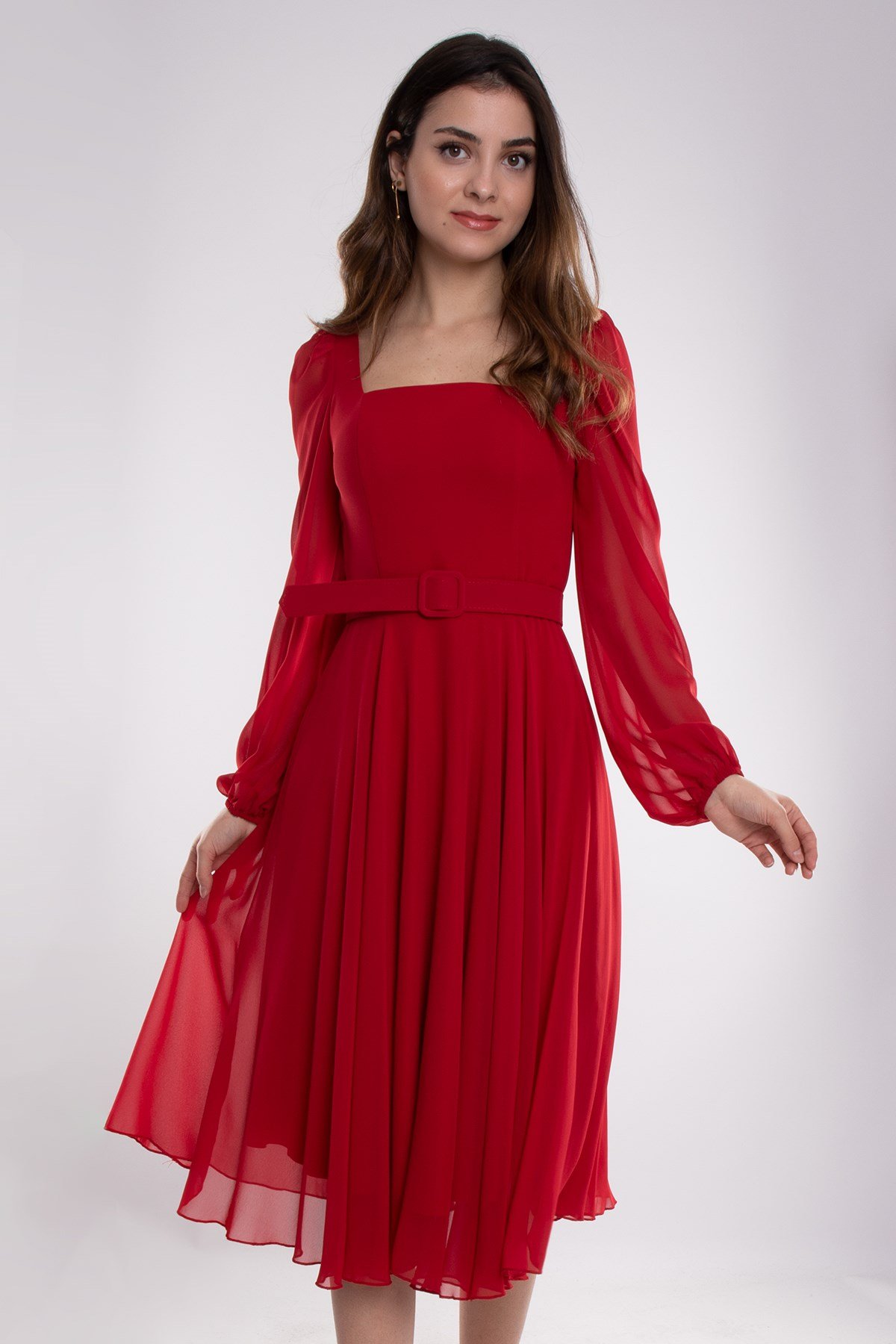 1302 Tül Kol Kare Yaka Kemerli Şifon Kloş Kısa Elbise