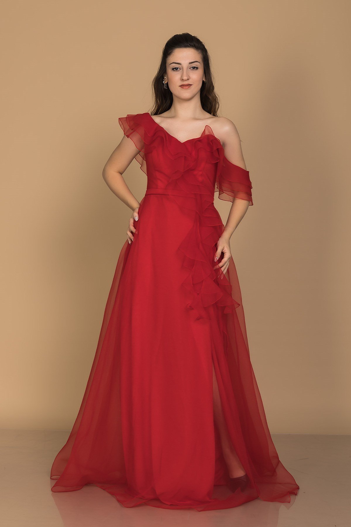 1356 Organze Tül Yaka Omuz Valonlu Uzun Nişanlık Elbise