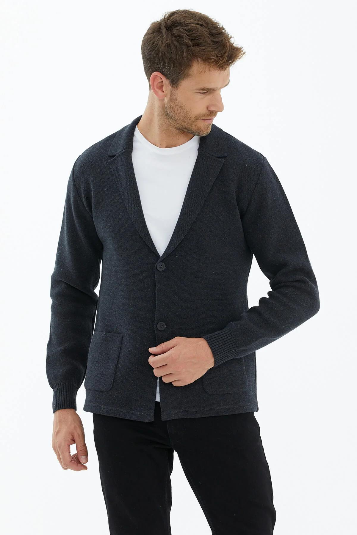 14268 Polo Yaka Düğmeli Erkek Triko Ceket