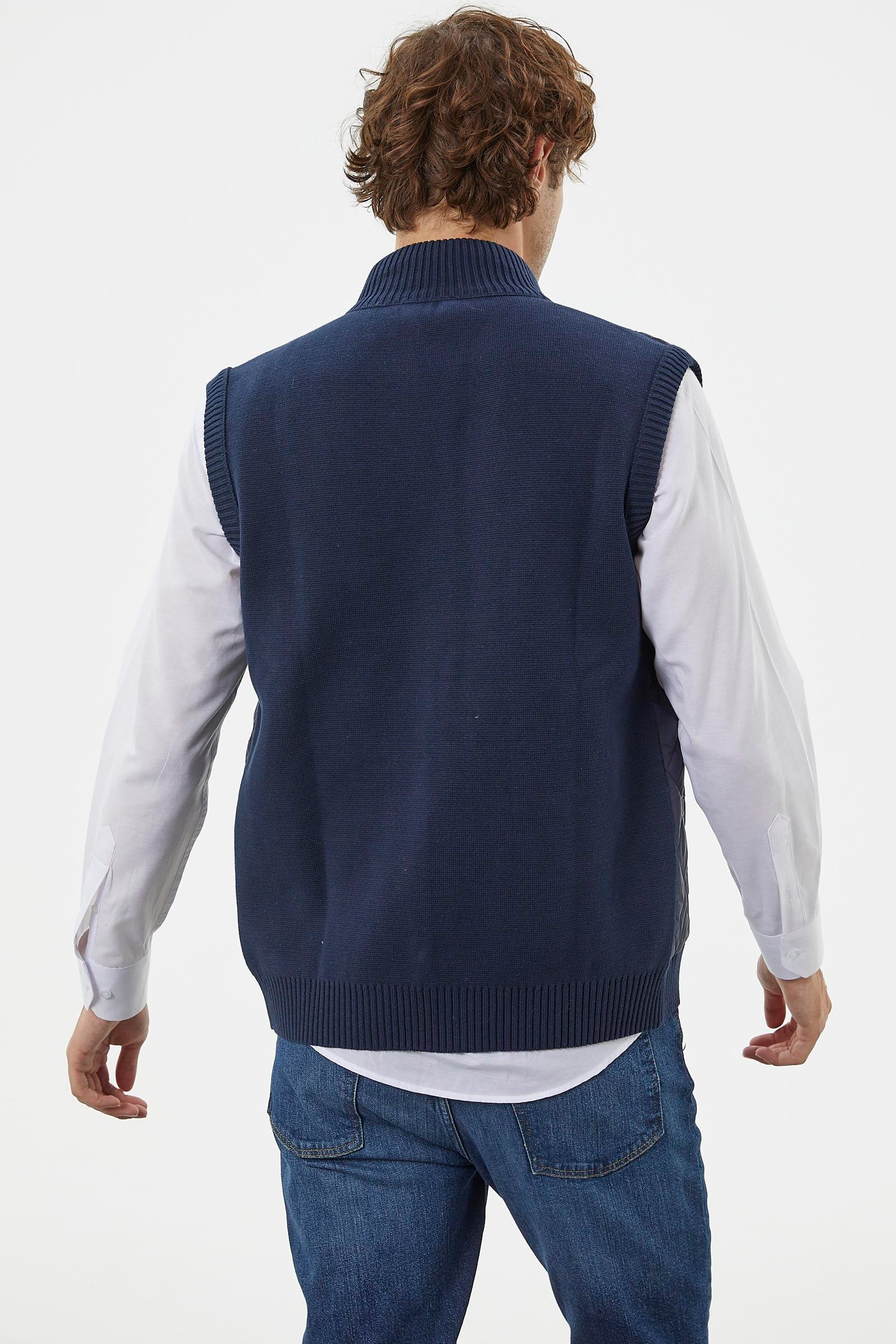 14293 Fermuarlı Yarım Balıkçı Önü Kapitone Triko Erkek Yelek