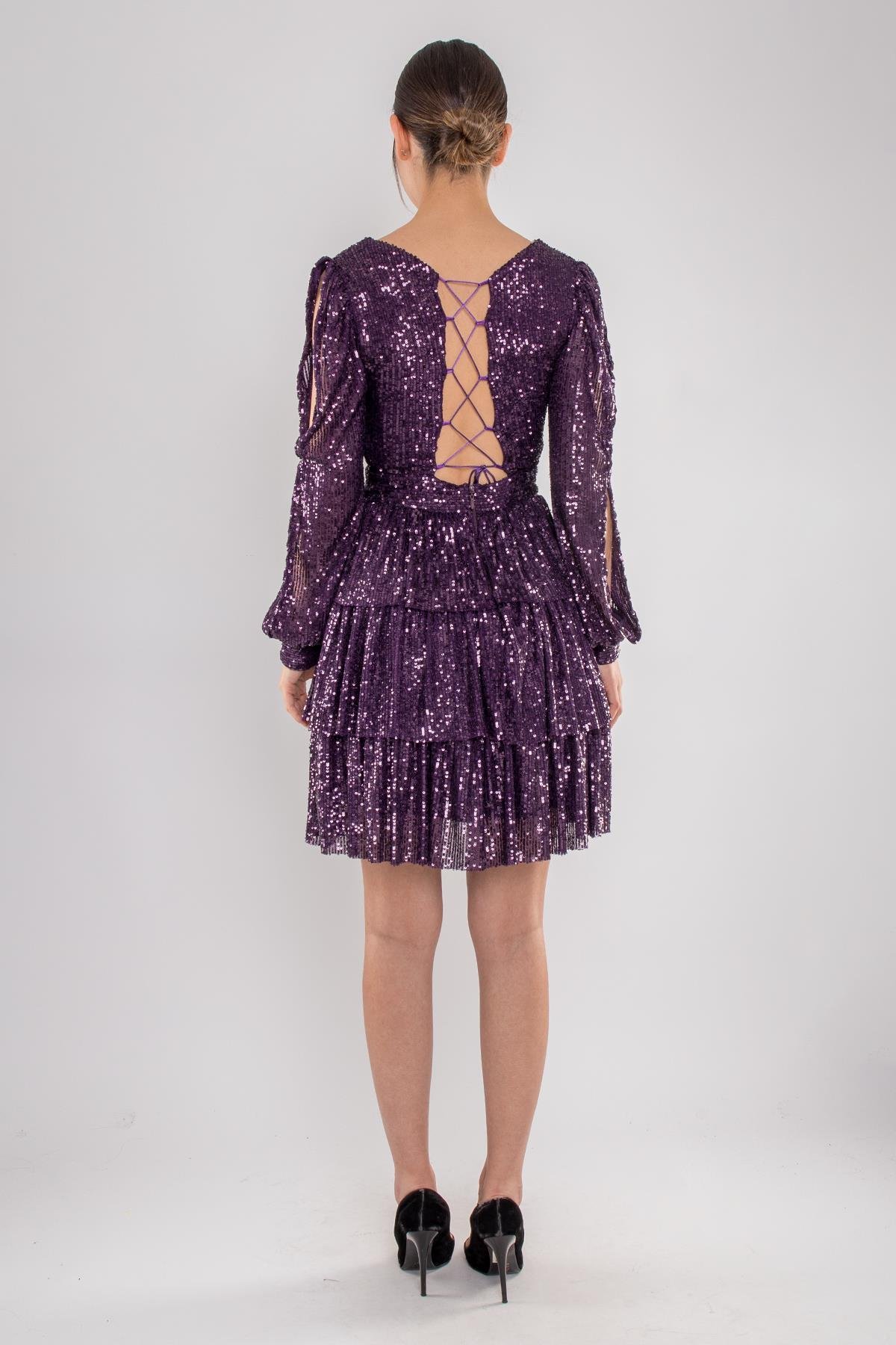 1478 Pulpayet Sırt İpli Eteği Kat Kat Uzun Kol Kısa Elbise