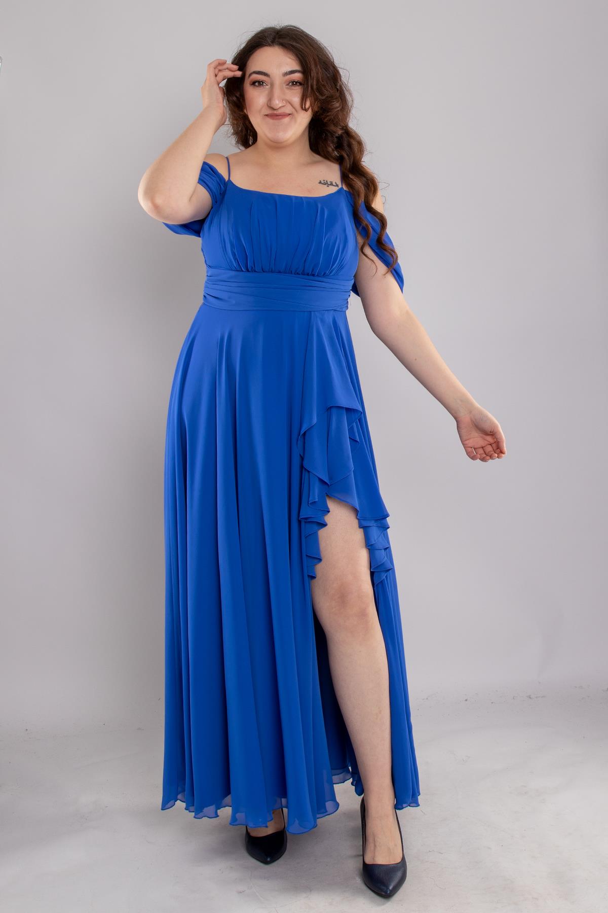 1479 Büyük Beden İp Askı Göğüs Drape Yanı Fırfırlı Uzun Şİfon Elbise