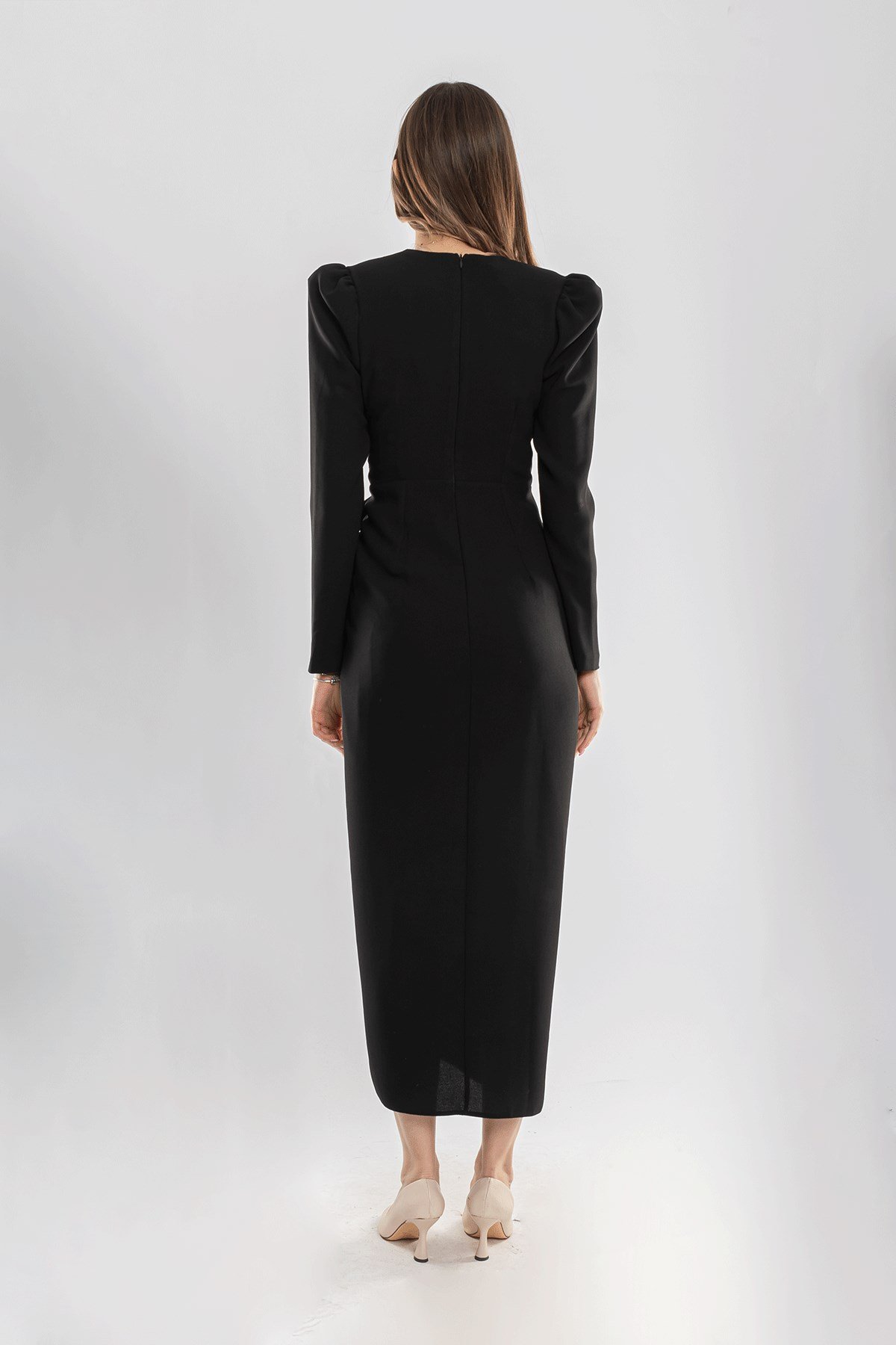 1540 Fiyonklu Kruvaze Yaka Krep Elbise