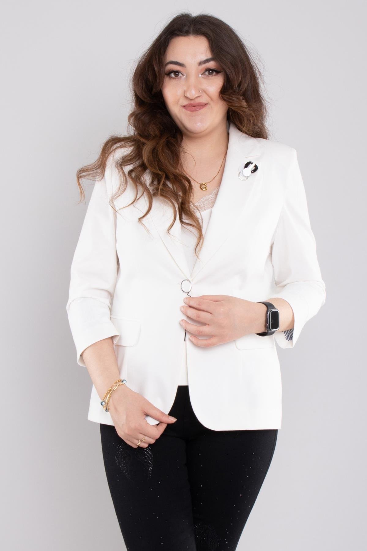 164 Büyük Beden Broşlu Kol Ucu Çizgili Cep Kapaklı Tek Düğme Pamuk Ceket