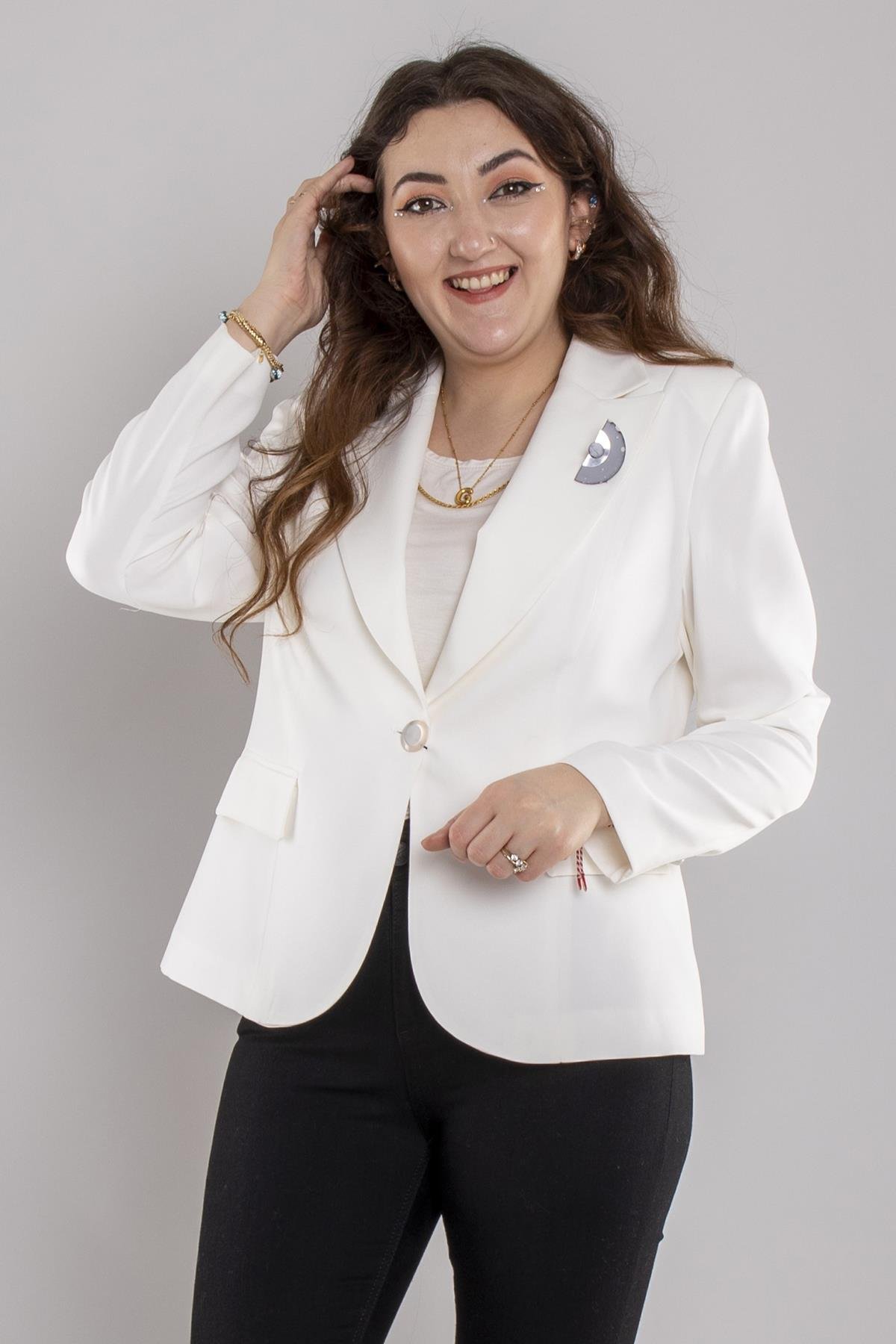 184 Büyük Beden Tek Düğme Viscon Ceket