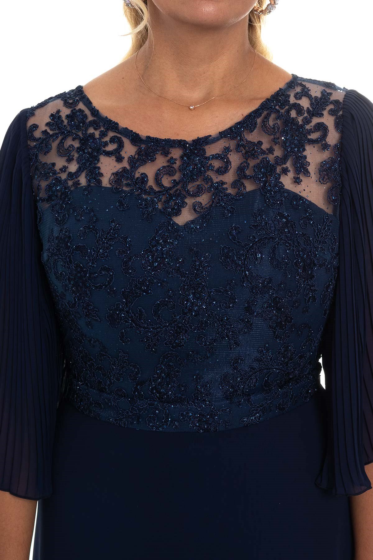 20208 BB Pilisekol Sim Nakış İşleme Şifon Krep Elbise