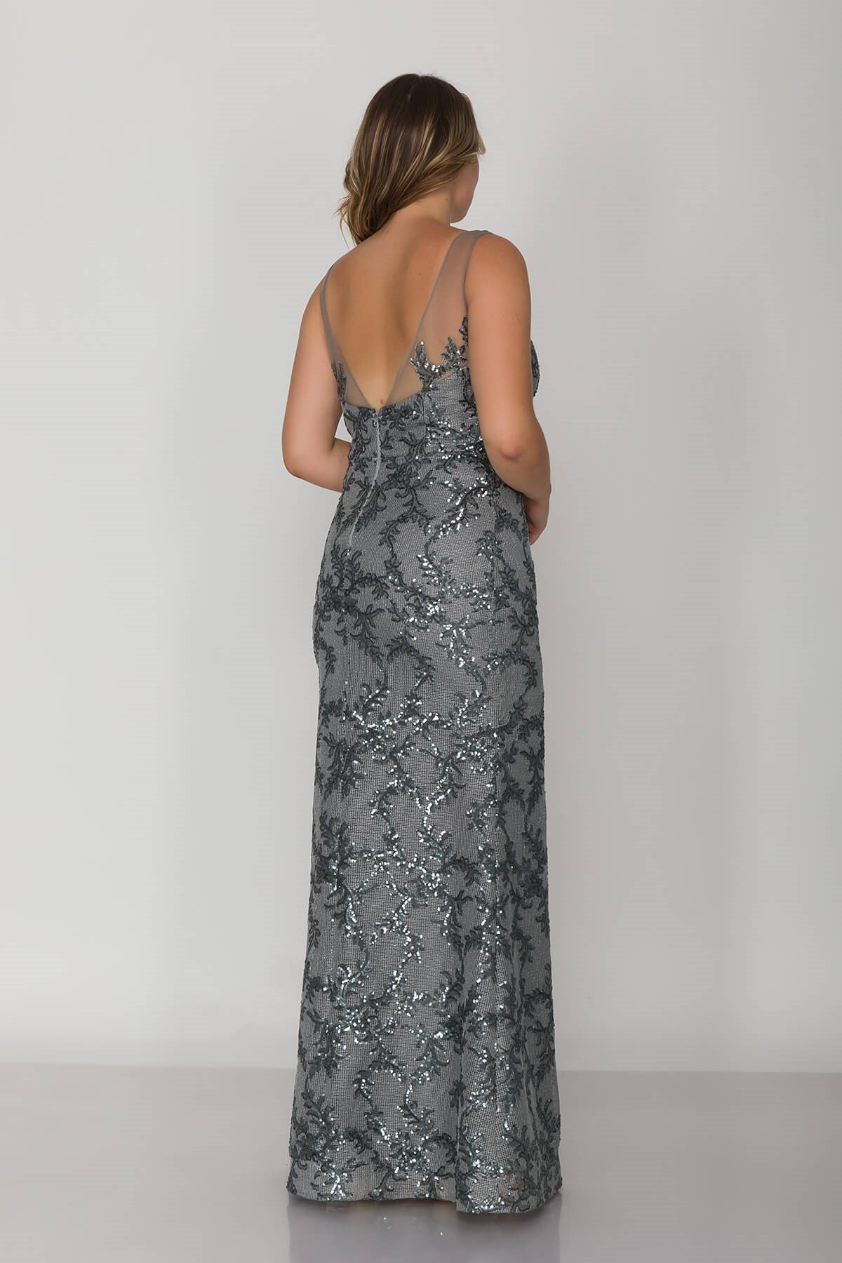 20214 Büyük Beden Yaprak Desen Lazer Kesim Balık Uzun Abiye