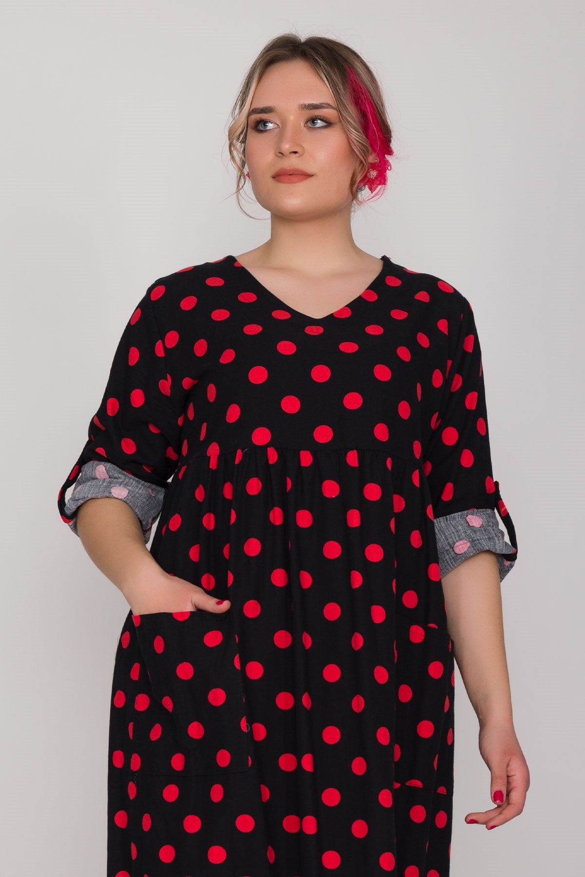 2041-1 İri Puantiyeli Cepli FakirKol Pamuk Viscon Elbise