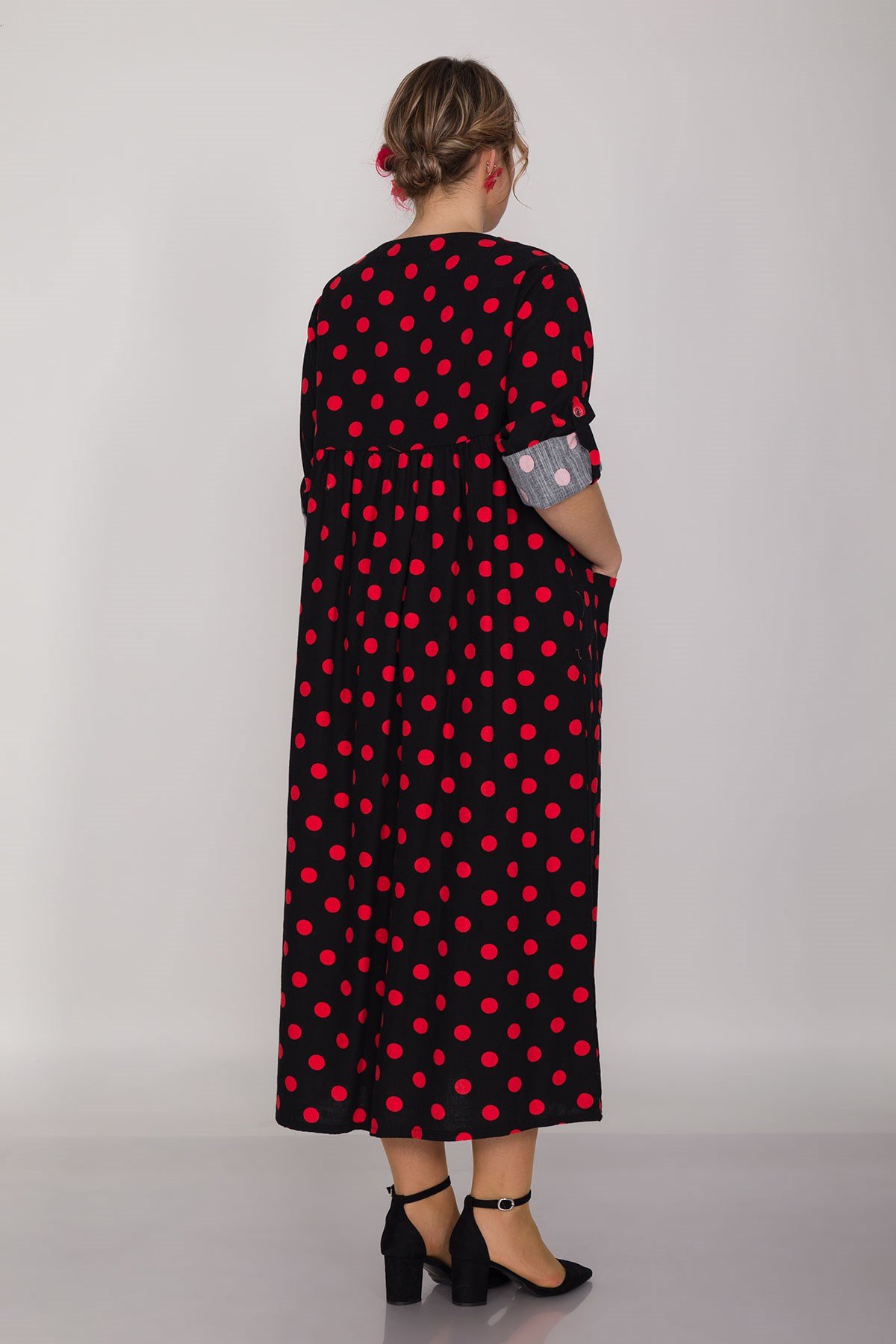 2041-1 İri Puantiyeli Cepli FakirKol Pamuk Viscon Elbise