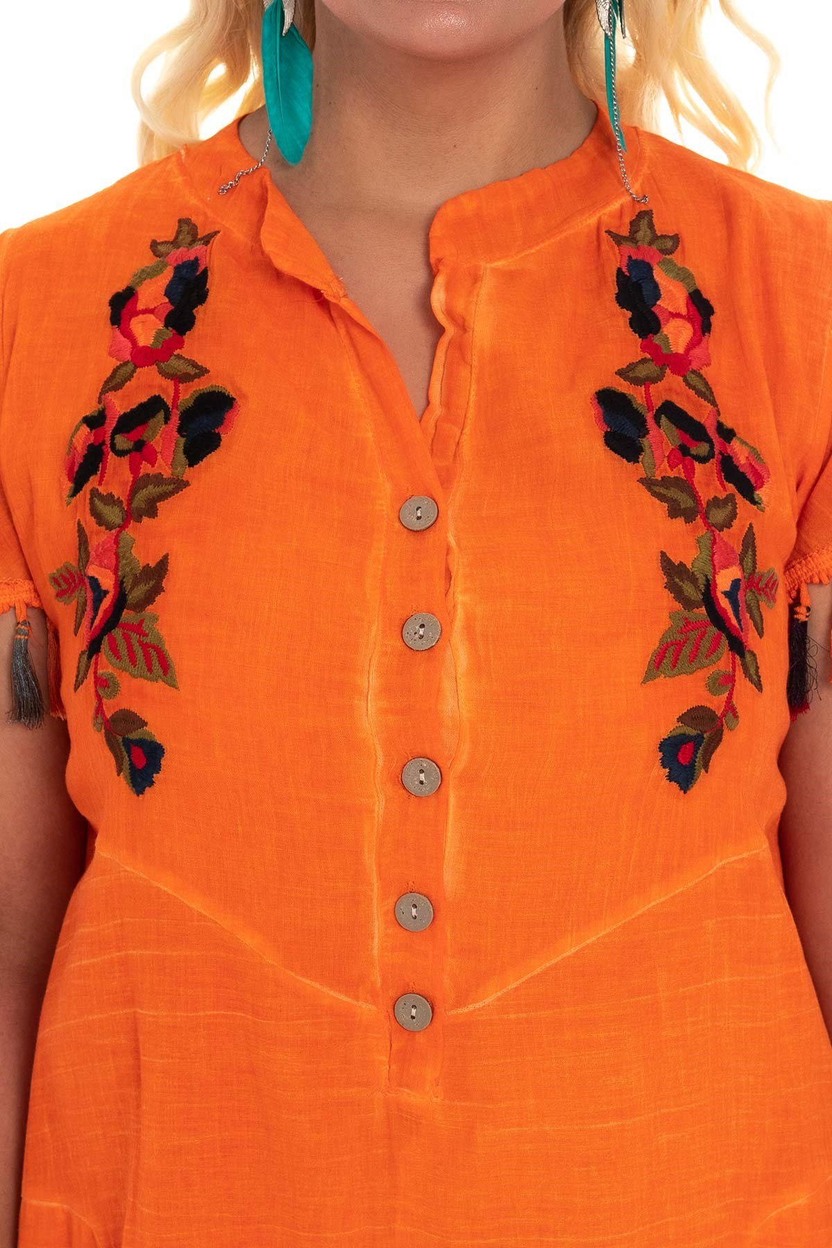 2053 Kol Ve EtekUcu Püskül Viscon Batik Elbise