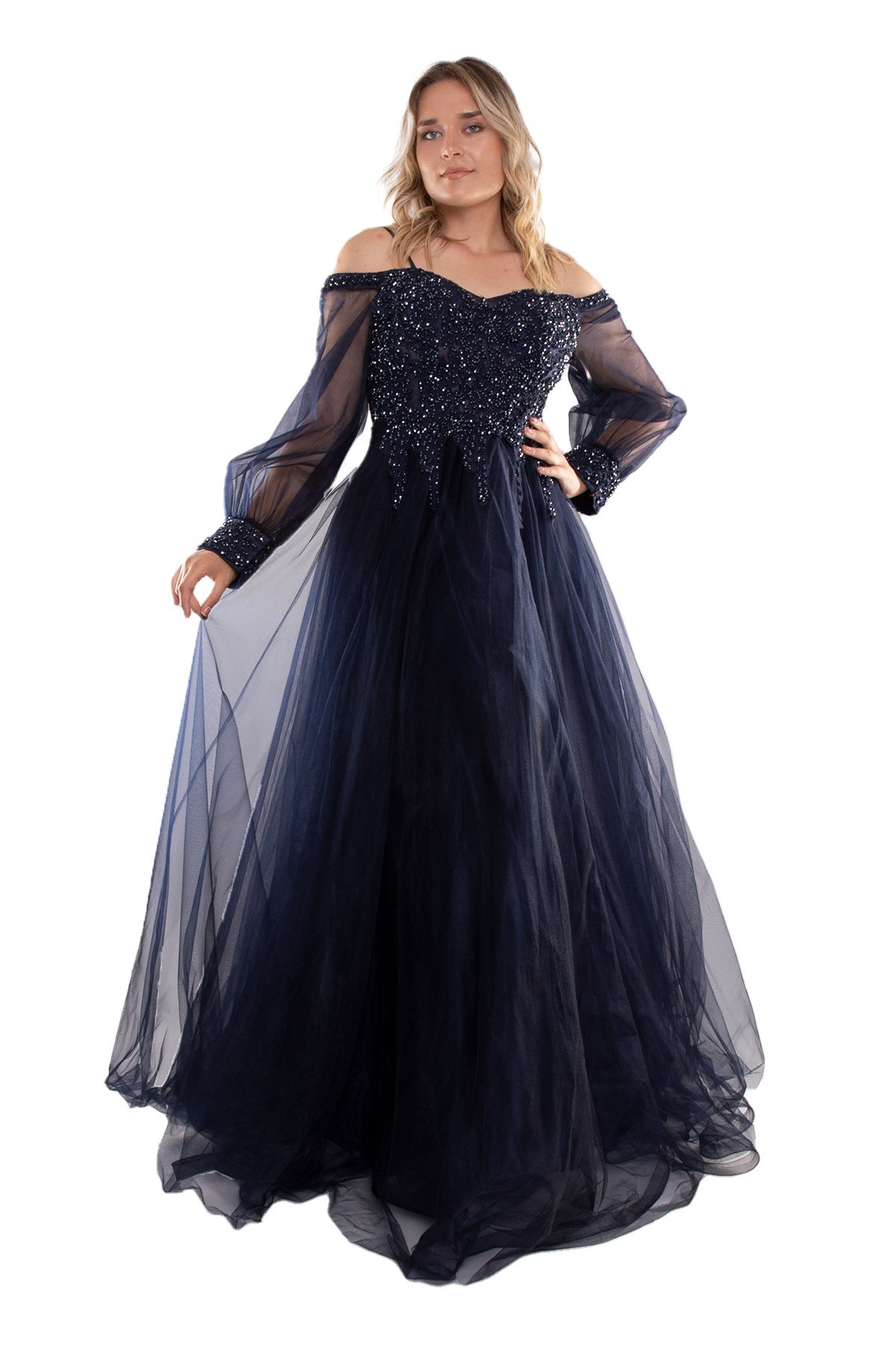 21011 Tam Seri Tül Kol Gögüs Boncuk İşleme Nişanlık