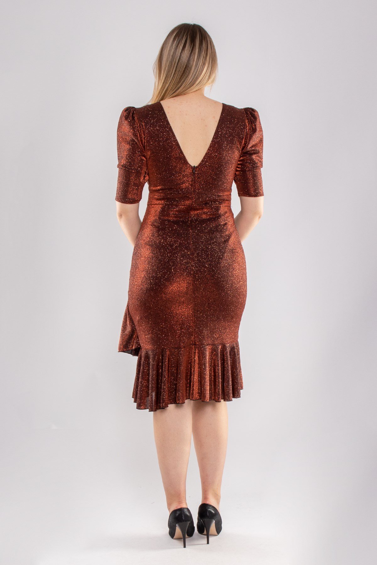 2108 Büyük Beden Karpuz Kol Drapeli Simli Kısa Elbise