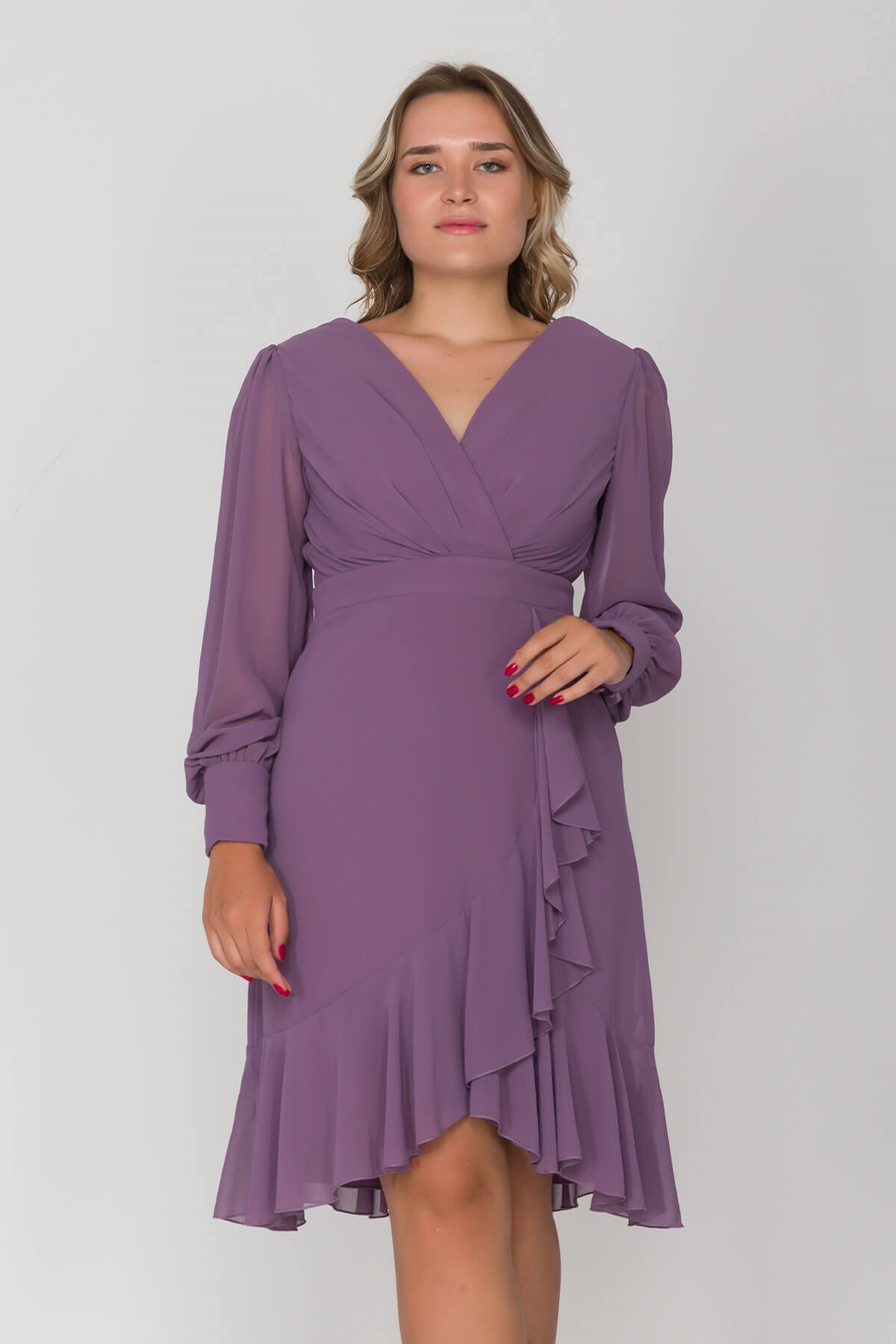 2117 BB Kruvaze Yaka Eteği Valonlu Şifon Tül Kol Kısa Elbise