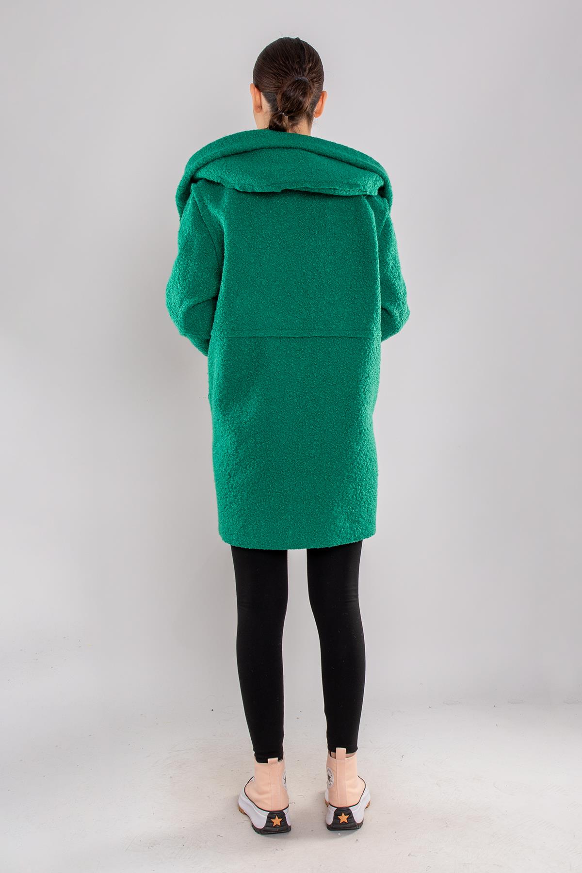 21224 4 Düğmeli Kapüşonlu Keçe Kaban