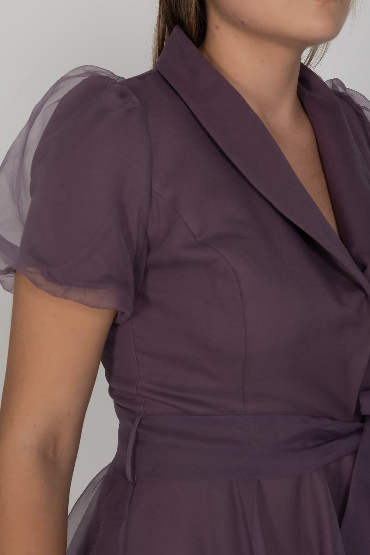 2136 Ceket Yaka Balon Kol Organze Midiboy Kuşaklı Elbise