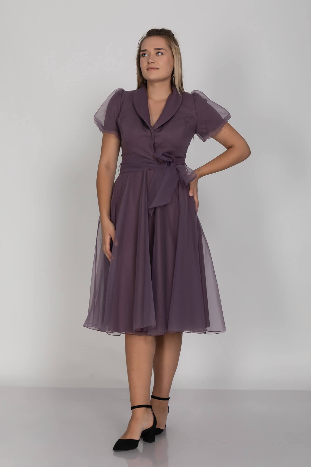 2136 Ceket Yaka Balon Kol Organze Midiboy Kuşaklı Elbise