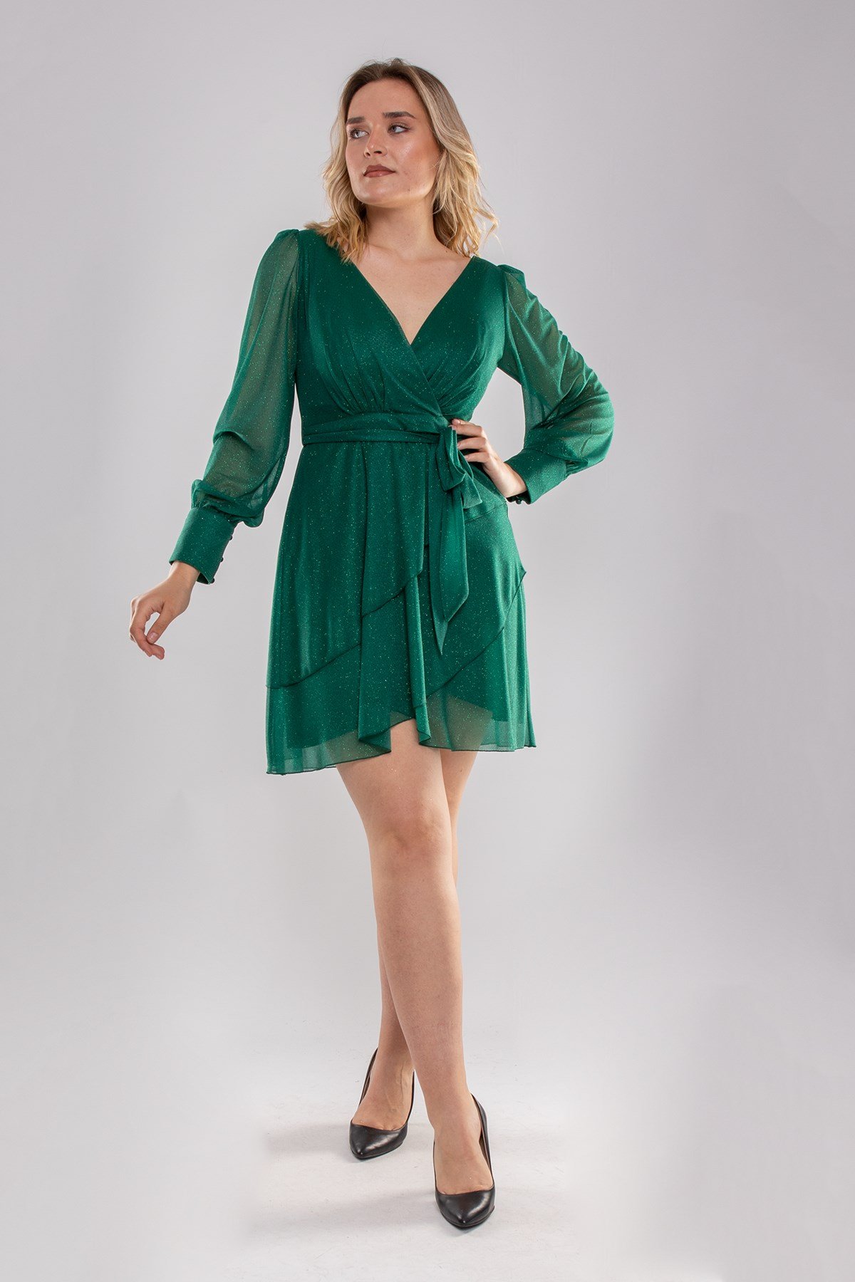 2138 Büyük Beden Simli Uzun Tül Kol Eteği Katlı Kısa Elbise