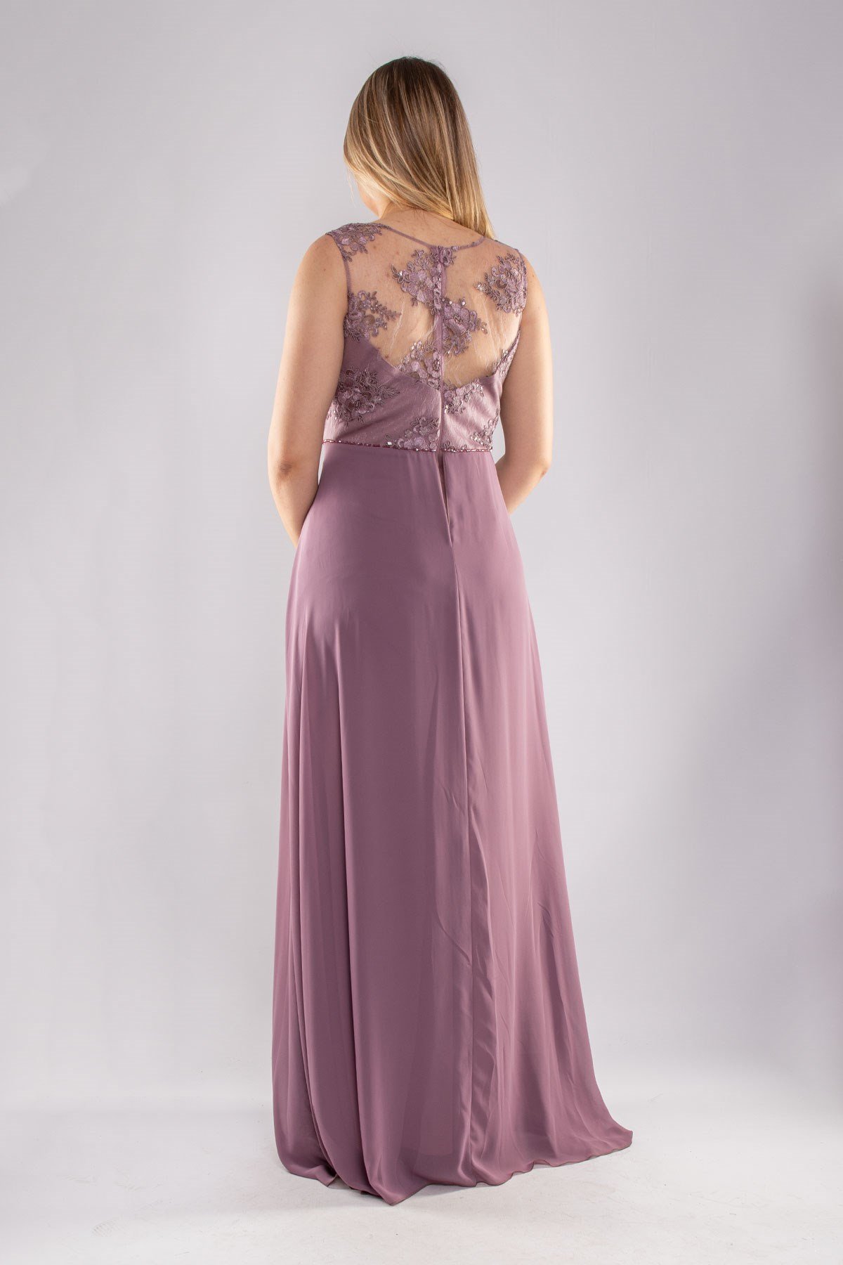 22417 Büyük Beden Nakışlı Tül Etek Detay Uzun Abiye