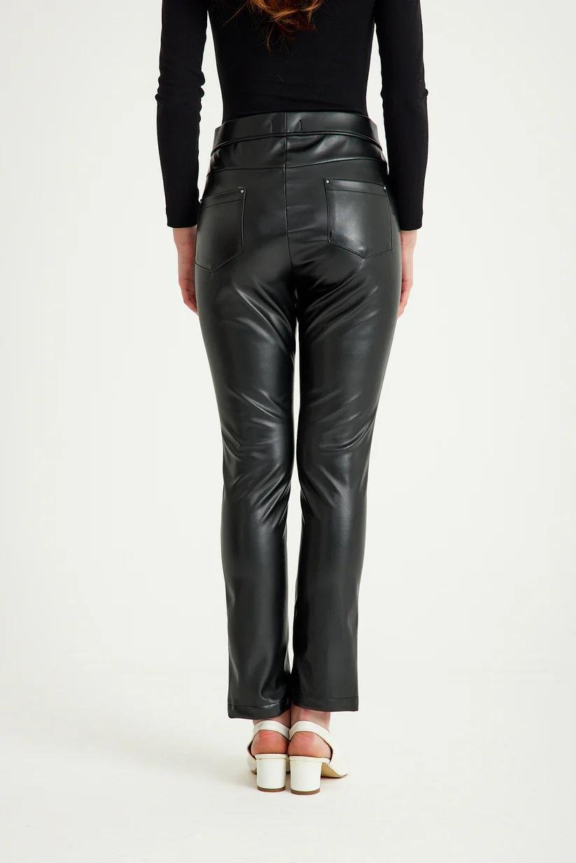 23K232 Önü Yırtmaçlı Deri Tayt Pantolon