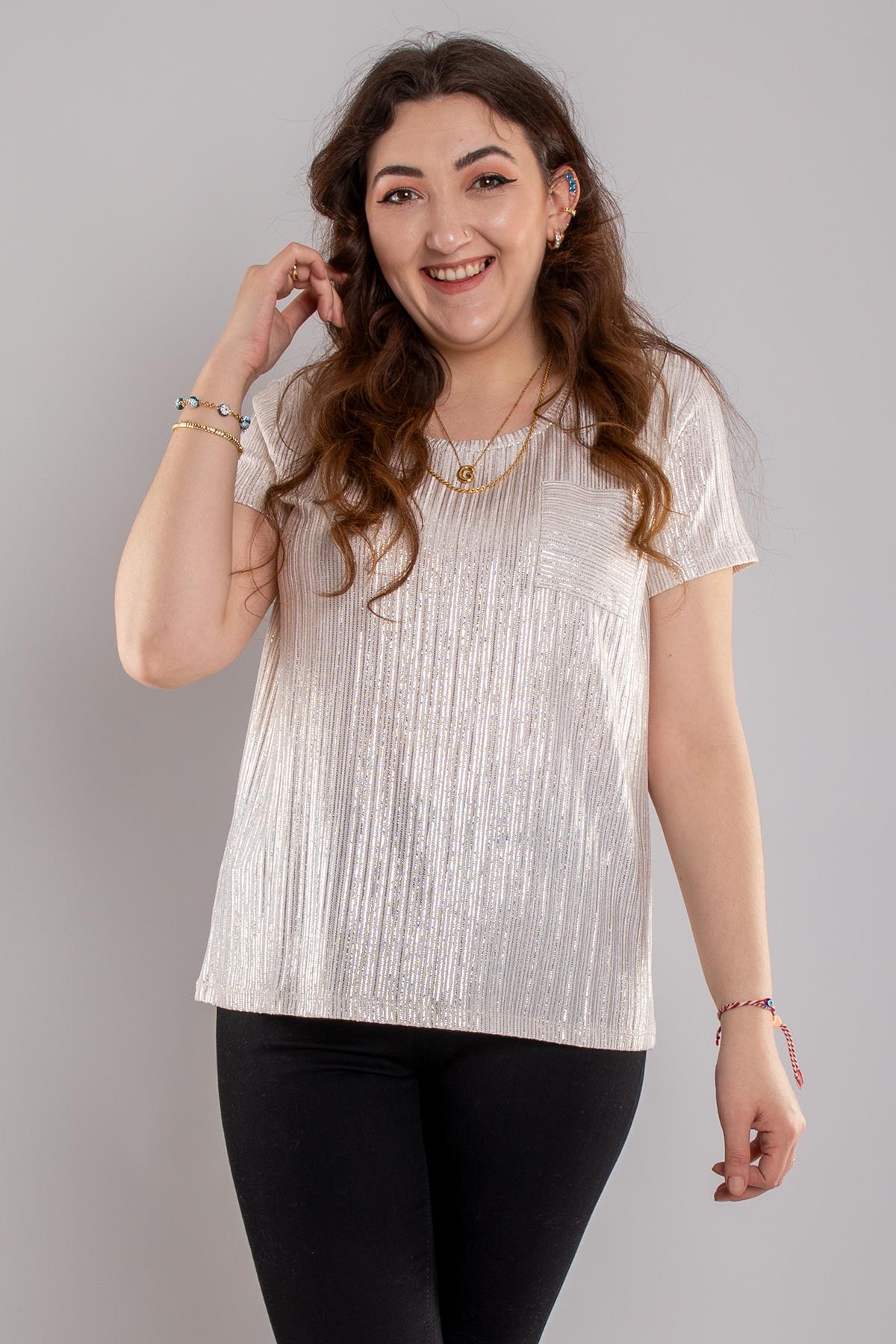 24E080 Bisiklet Yaka Cepli Jakarlı Kısa Kol Bluz