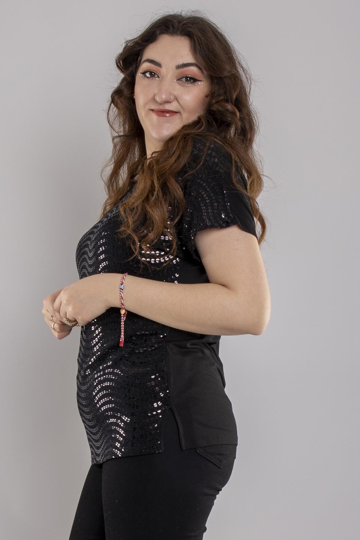 24E157 Sıra Payet Nakışlı Simli Kısa Kol Bluz