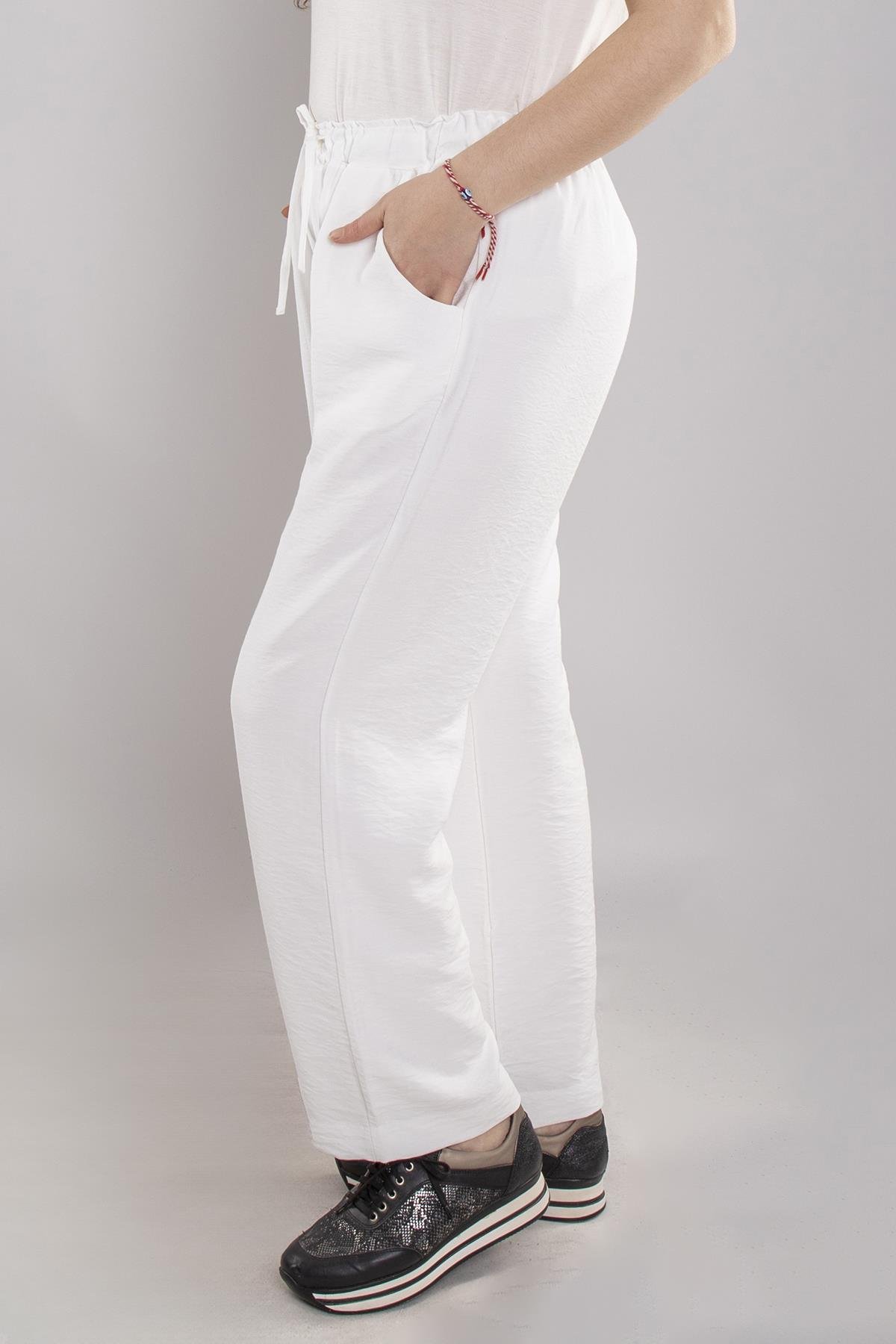 24E161 Beli Lastikli Viscon Pantolon