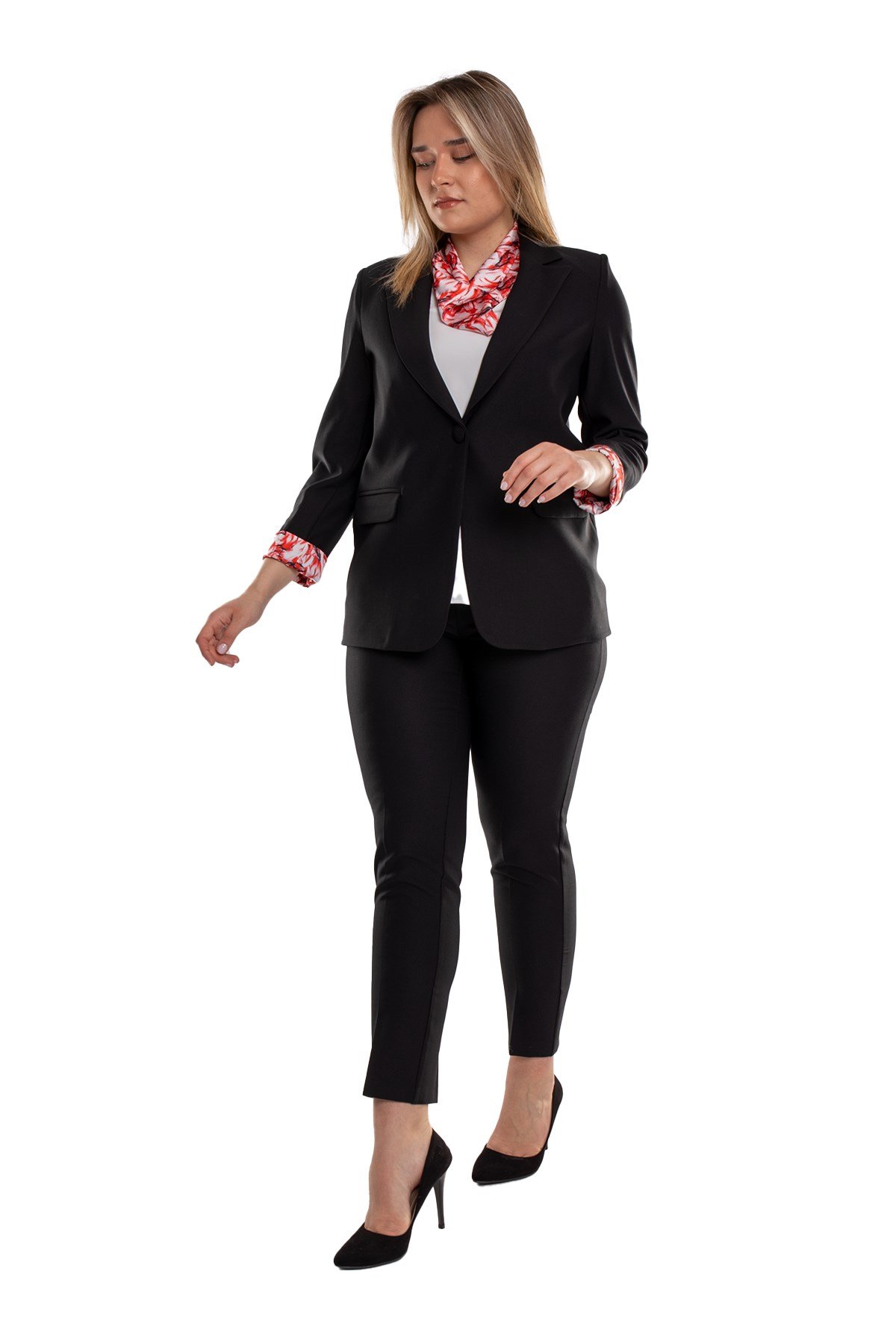 2822 Büyük Beden Fularlı Kadın Pantolon Ceket Takım