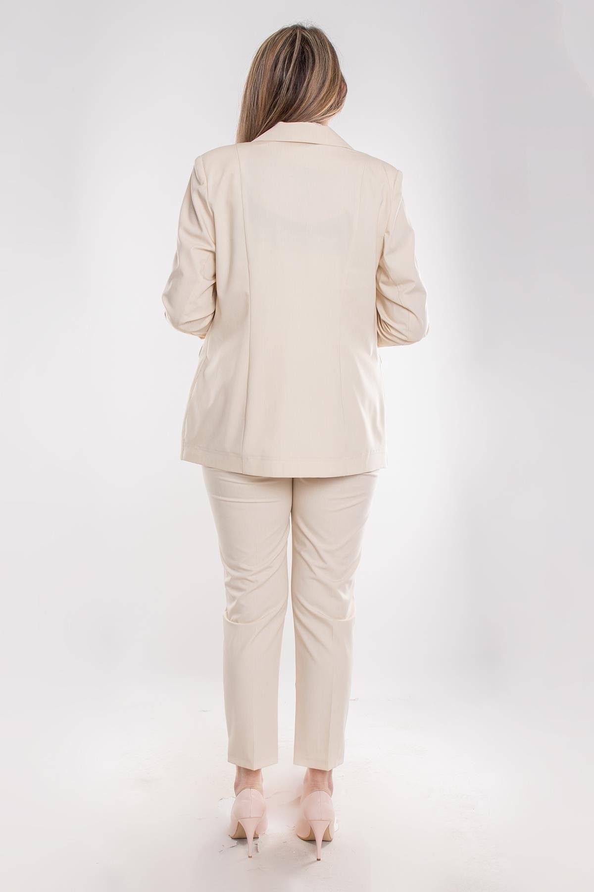 2930 Büyük Beden Tek Düğme Fularlı Pantolonlu İkili Krep Takım