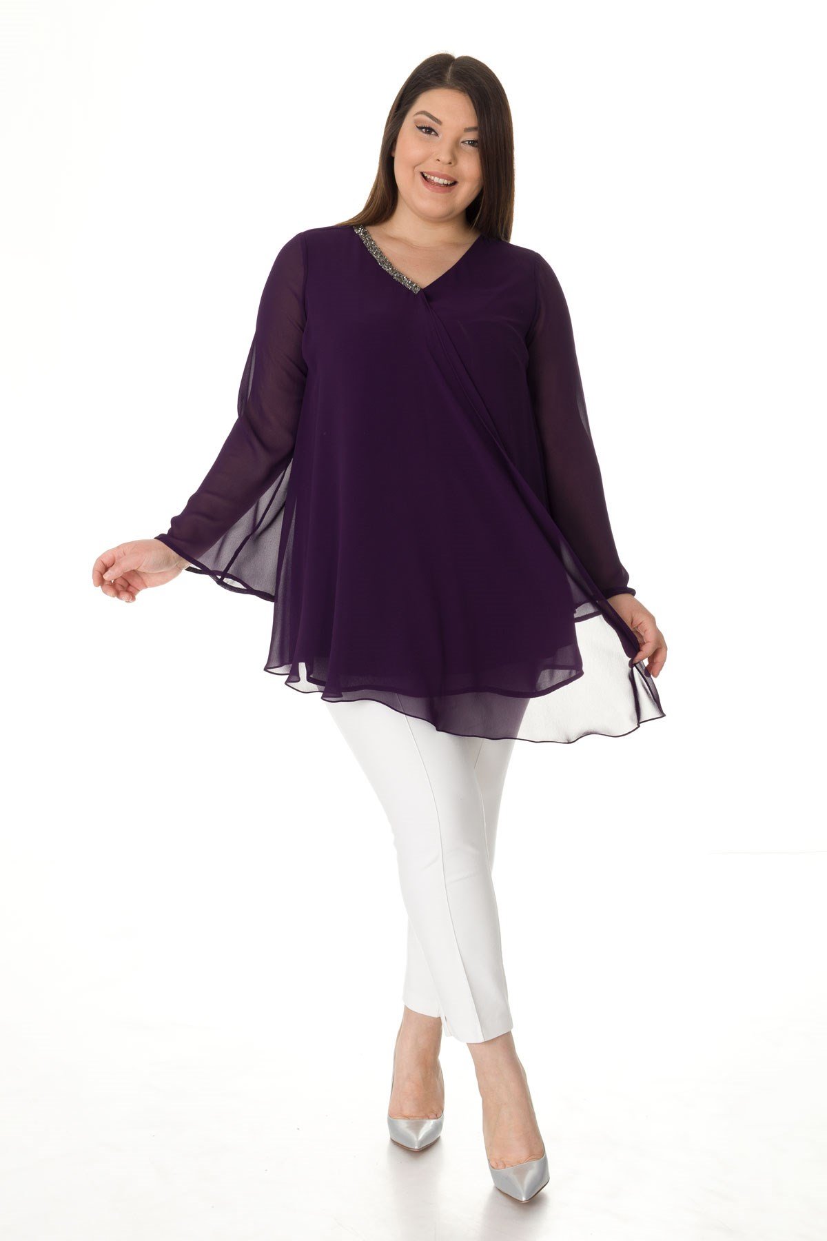 304 BB V Yaka Patı Taşlı Şifon Tunik