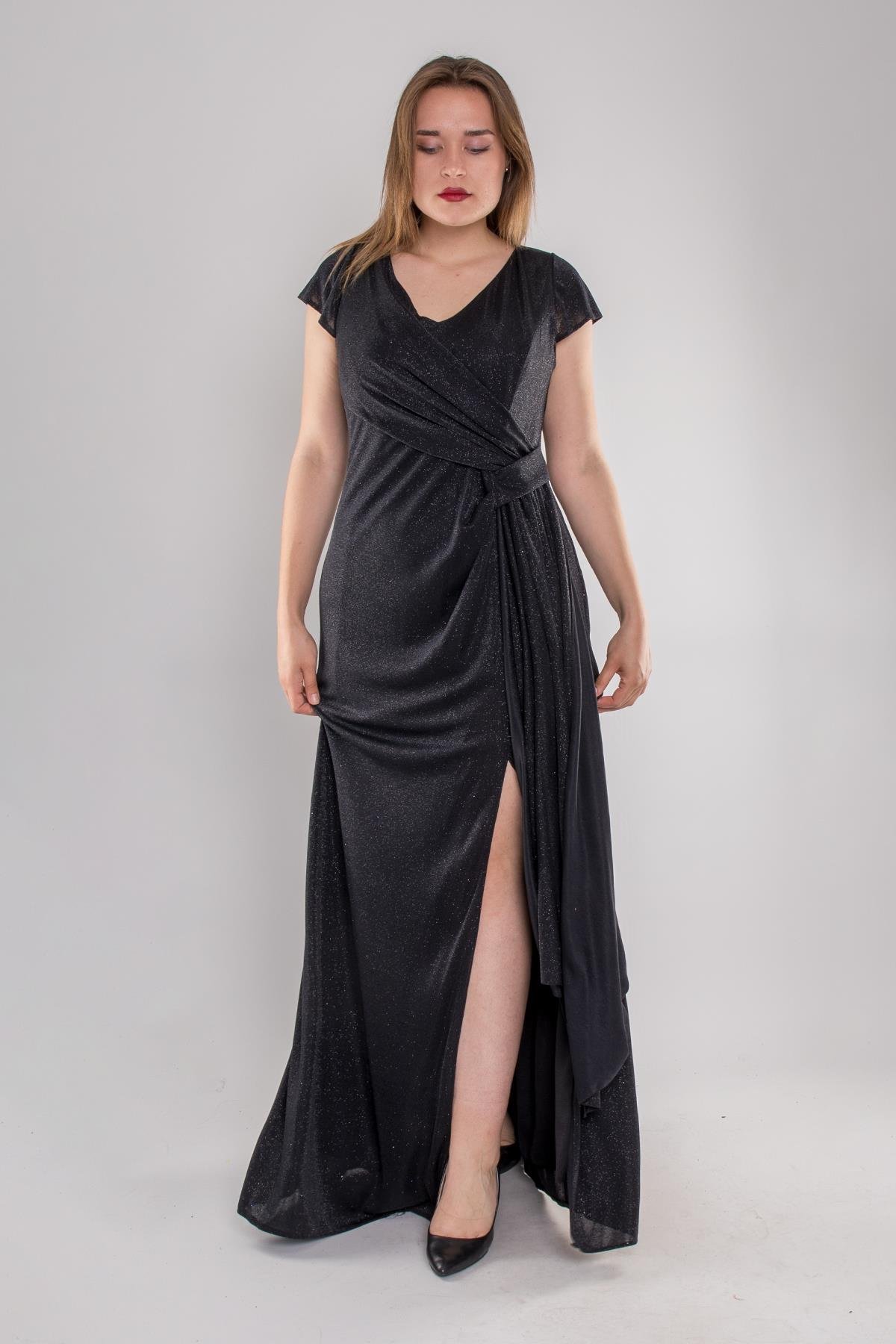 3104 Battal Beden Simli Önü Geçmeli Derin Vyaka Kısa Kol Uzun Elbise