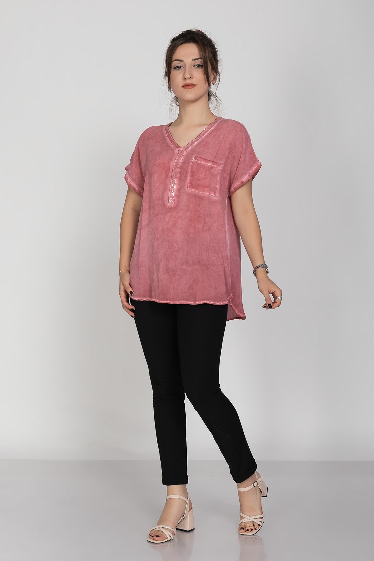 314 KB Yaka Pullu Yakma Keten Kısa Kol Bluz