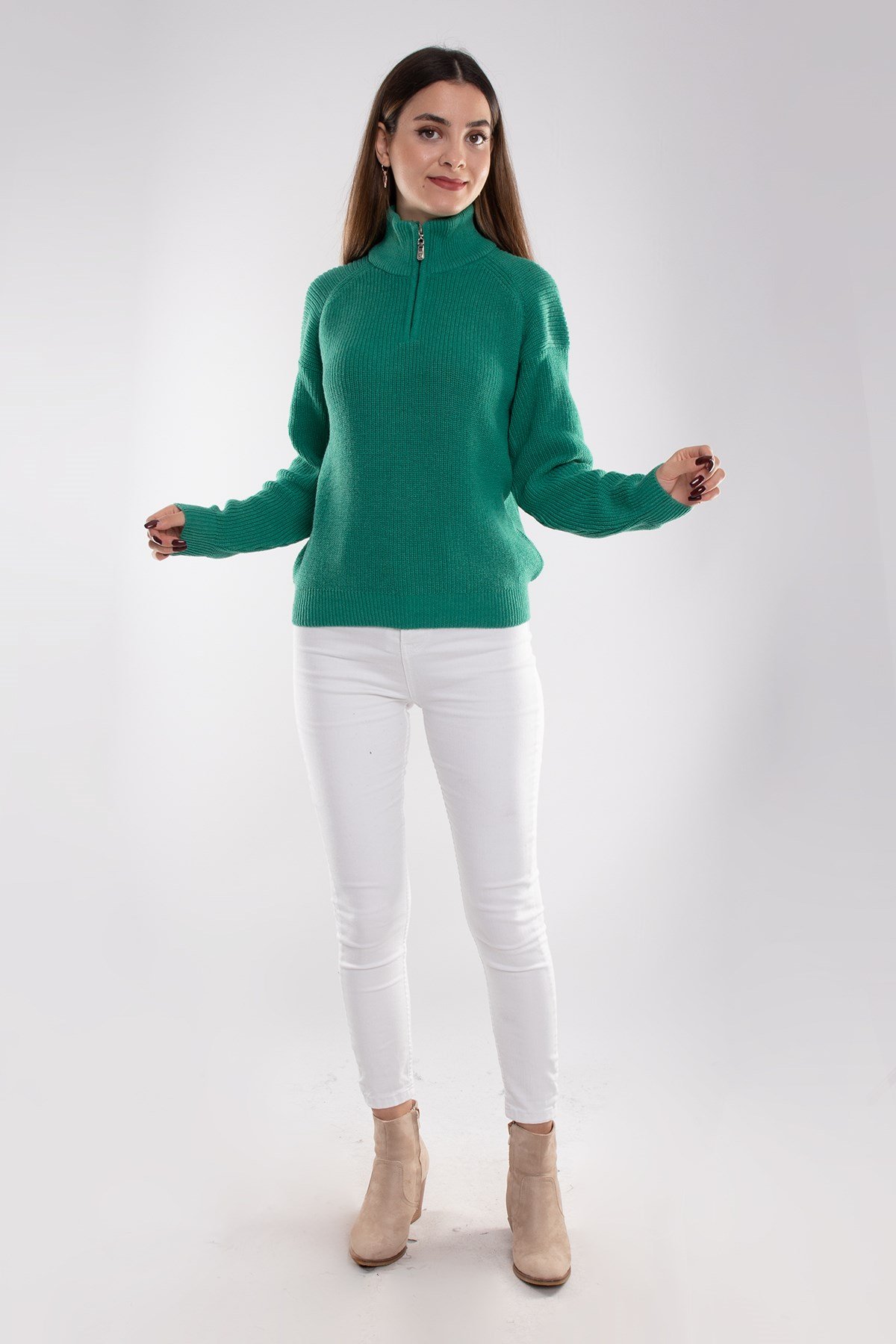 32322 Yarım Balıkçı Yaka Fermuarlı Kadın Triko Kazak