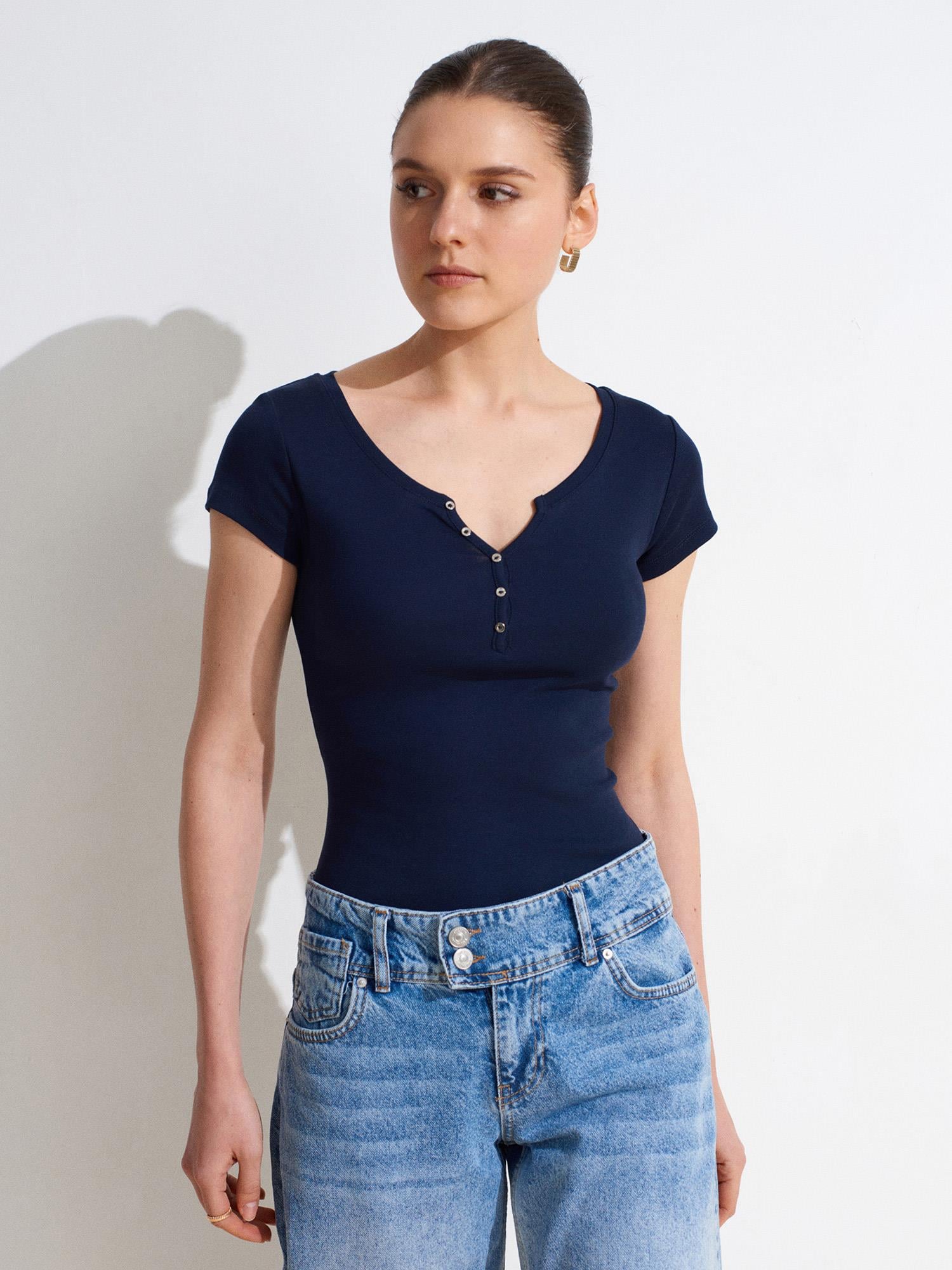 32688 Düğme Detaylı Vyaka Tshirt