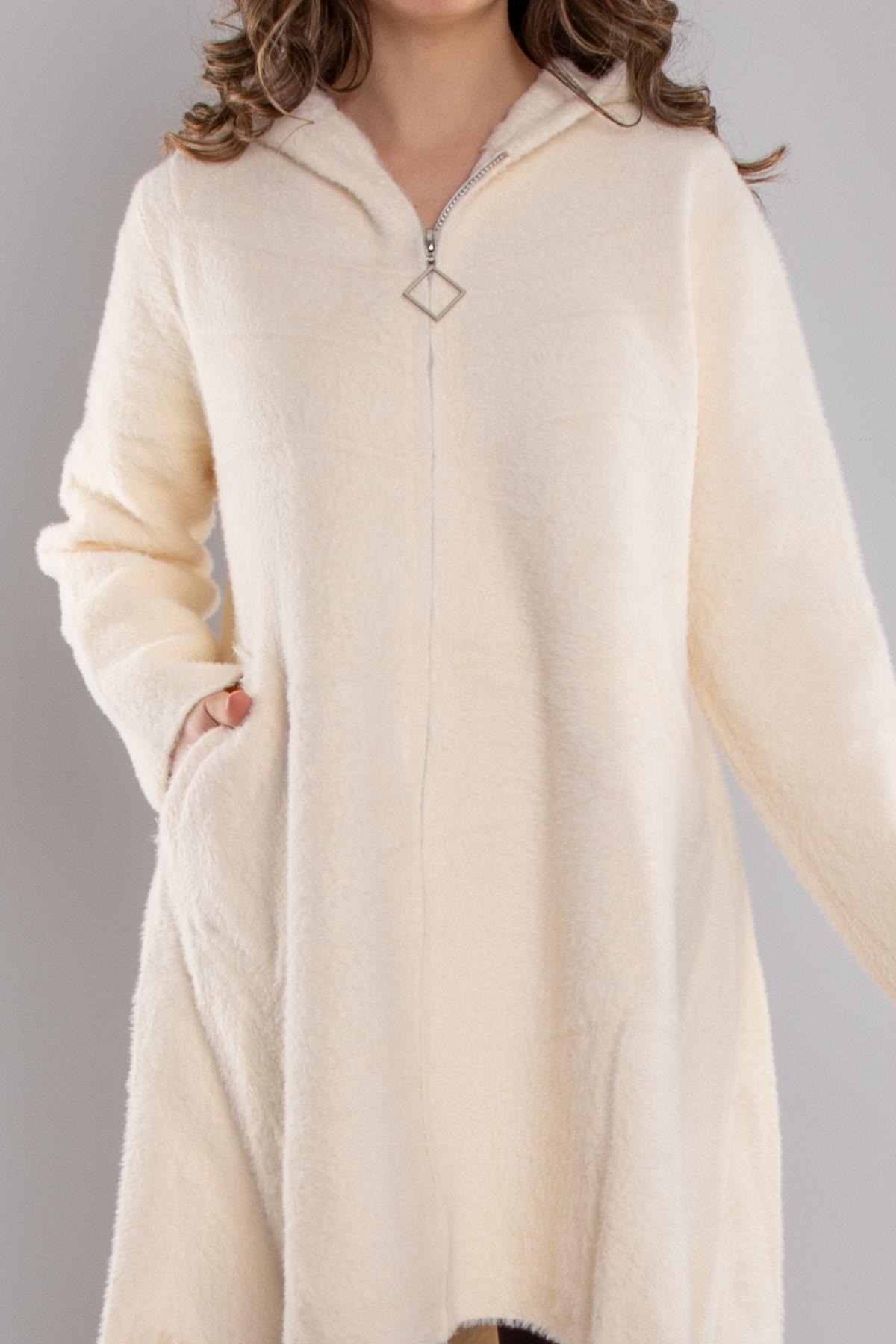 33035 Kapüşonlu Fermuarlı Angora Midiboy Kaban