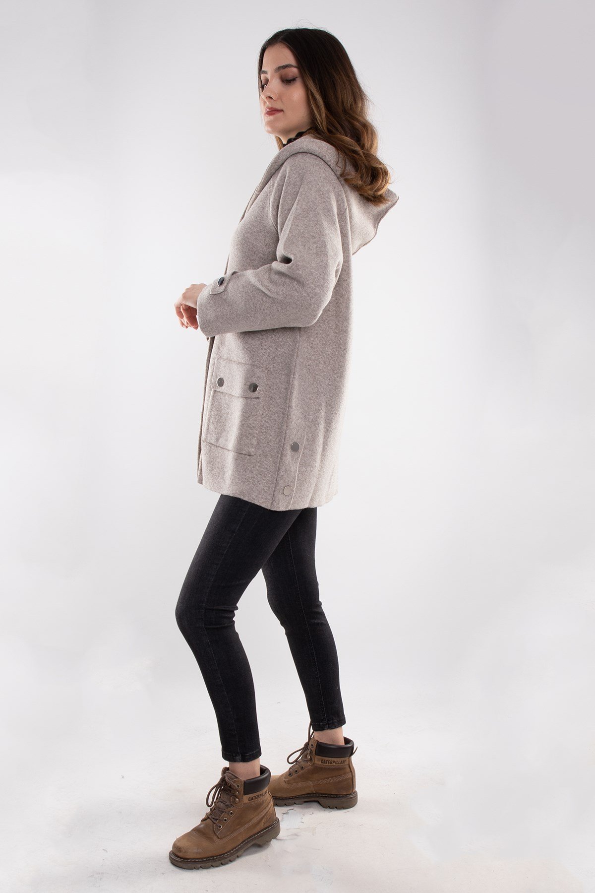 34244 Kapüşonlu Cepli Gold Düğme Yünlü Kadın Triko Ceket