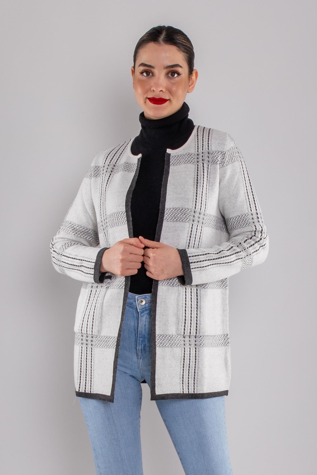 34340 Sıfır Yaka Cepli Triko Kadın Ceket