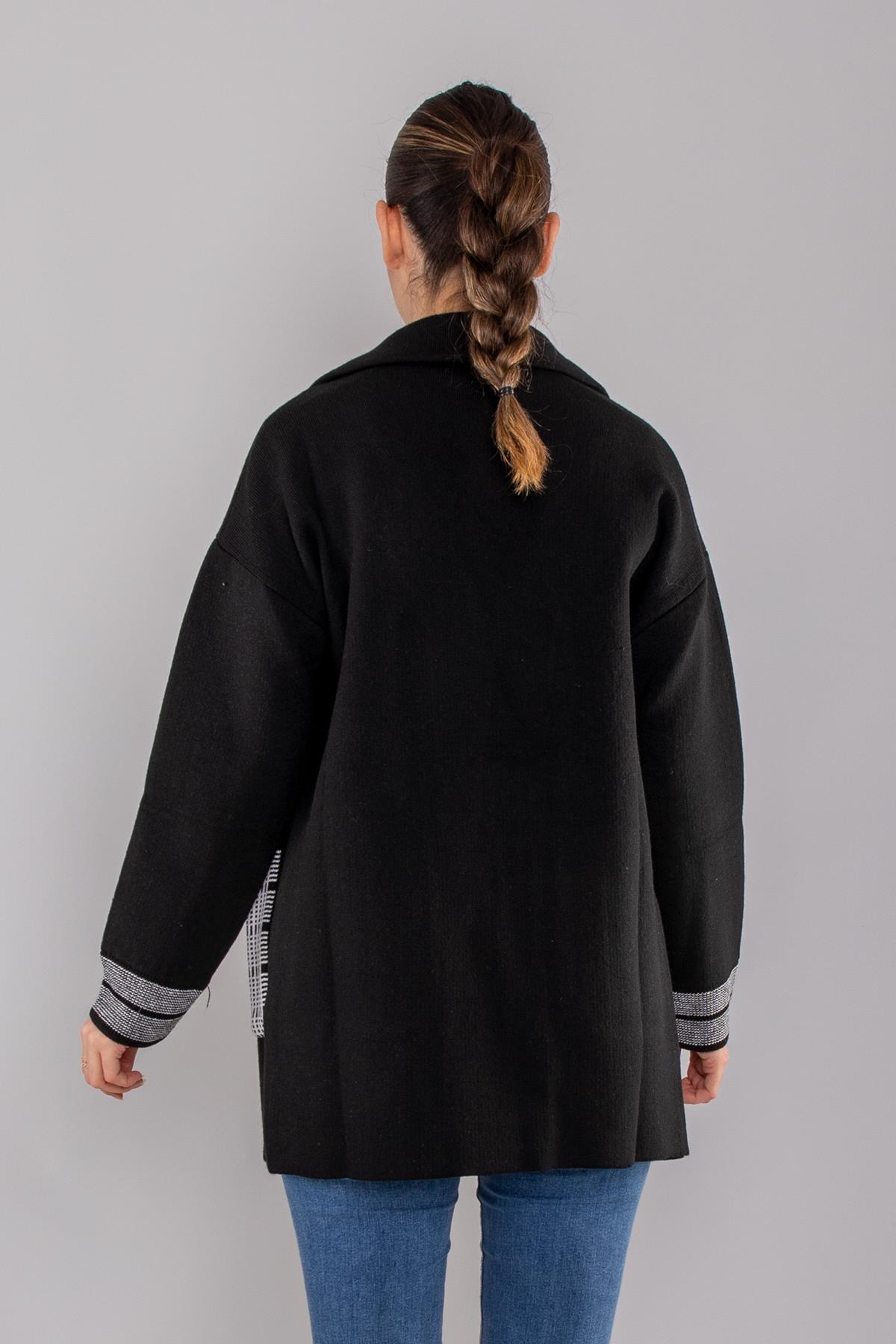 34432 Ekose Detaylı Kruvaze Yaka Triko Ceket